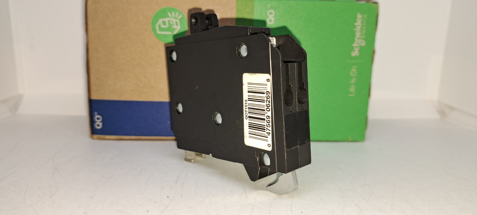 Square D QOT1515 Tandem Twin 15 Amp Mini Circuit Breaker with hook NEW