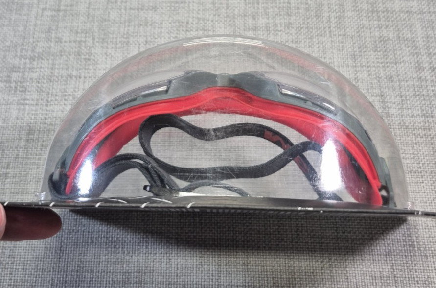 3M Scotchgard Anti-Fog Safety Goggles PRO Gray / Red with Clear Lens