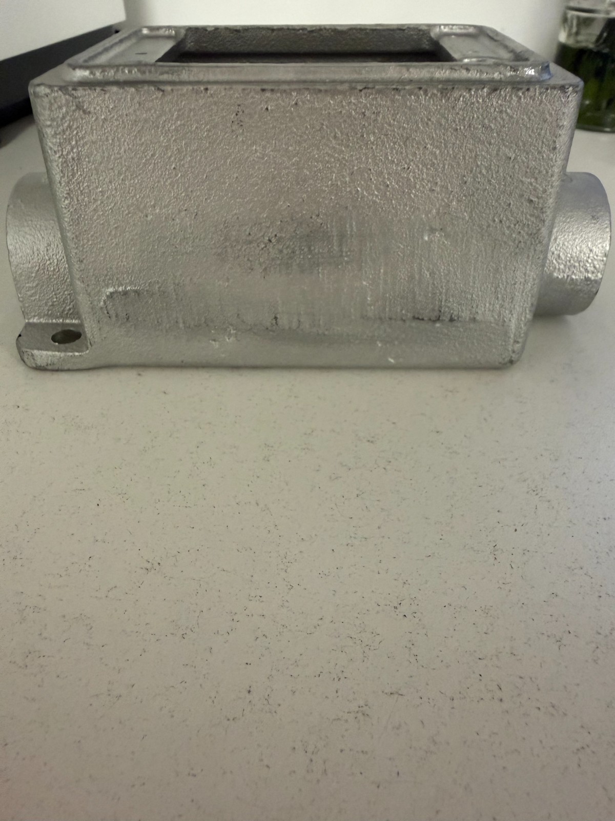 FDC-1-100 Malleable Iron Ridge Top Cast Device Box 1-Gang 1″