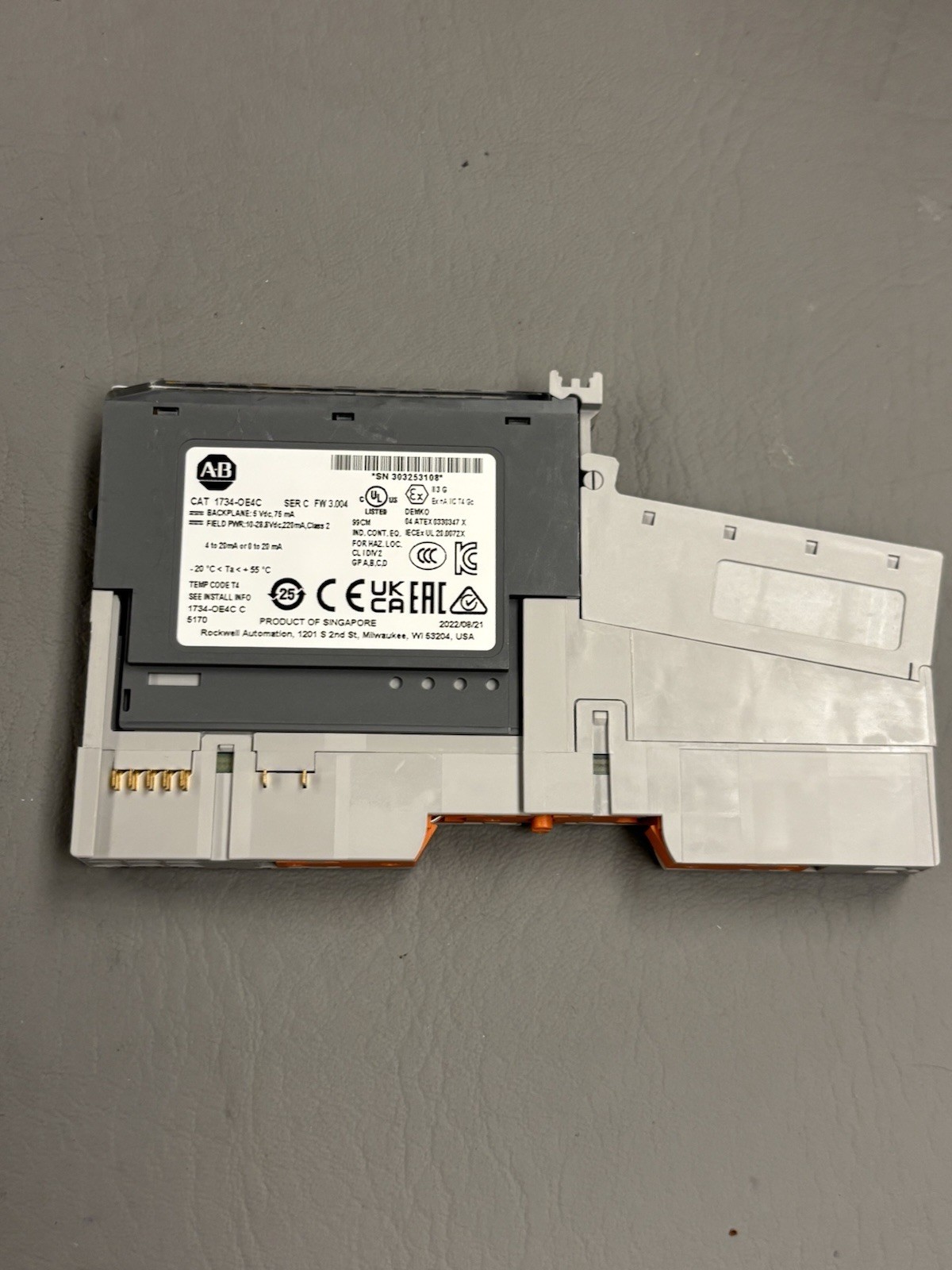 Allen Bradley 1734-OE4C SER. C POINT I/O Module