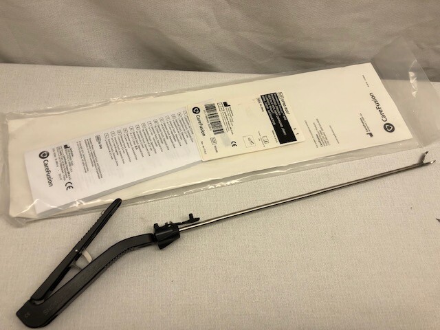 SNOWDEN-PENCER SP90-8007 DIAMOND-DRIVE NEEDLE HOLDER CURVED RT. 5 MM 32 CM (6)