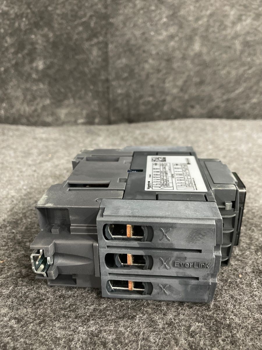 SCHNEIDER ELECTRIC LC1D50AG7 Contactor, TeSys Deca, 3P, 50A, 120V AC