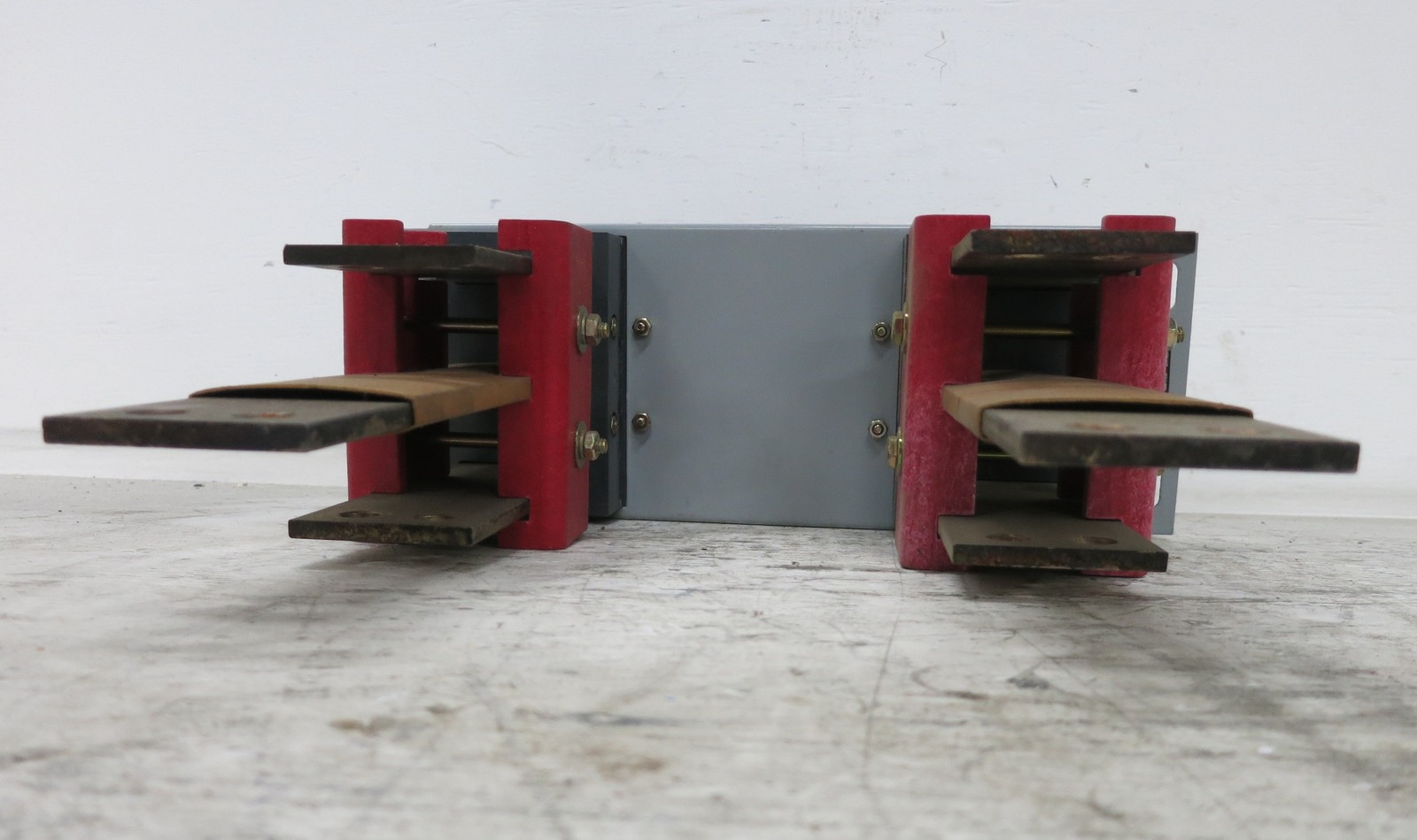 GE SGPC1 Spectra Plug-In Mounting Base SMP3 Plate for SG600 RMS 600A 600 Amp SLS
