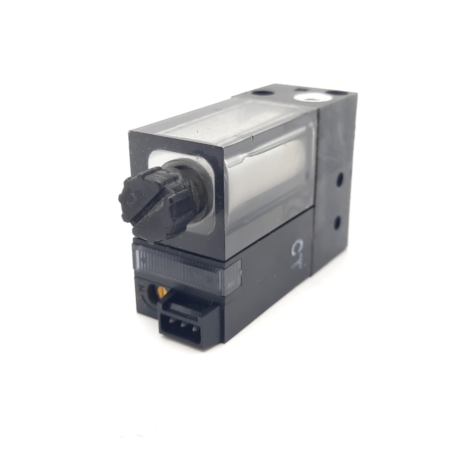 SMC ZSE2-0X-15 Vacuum Switch M5 x 0.8 NPN Open collector -101KPa-0KPa 12-24VDC