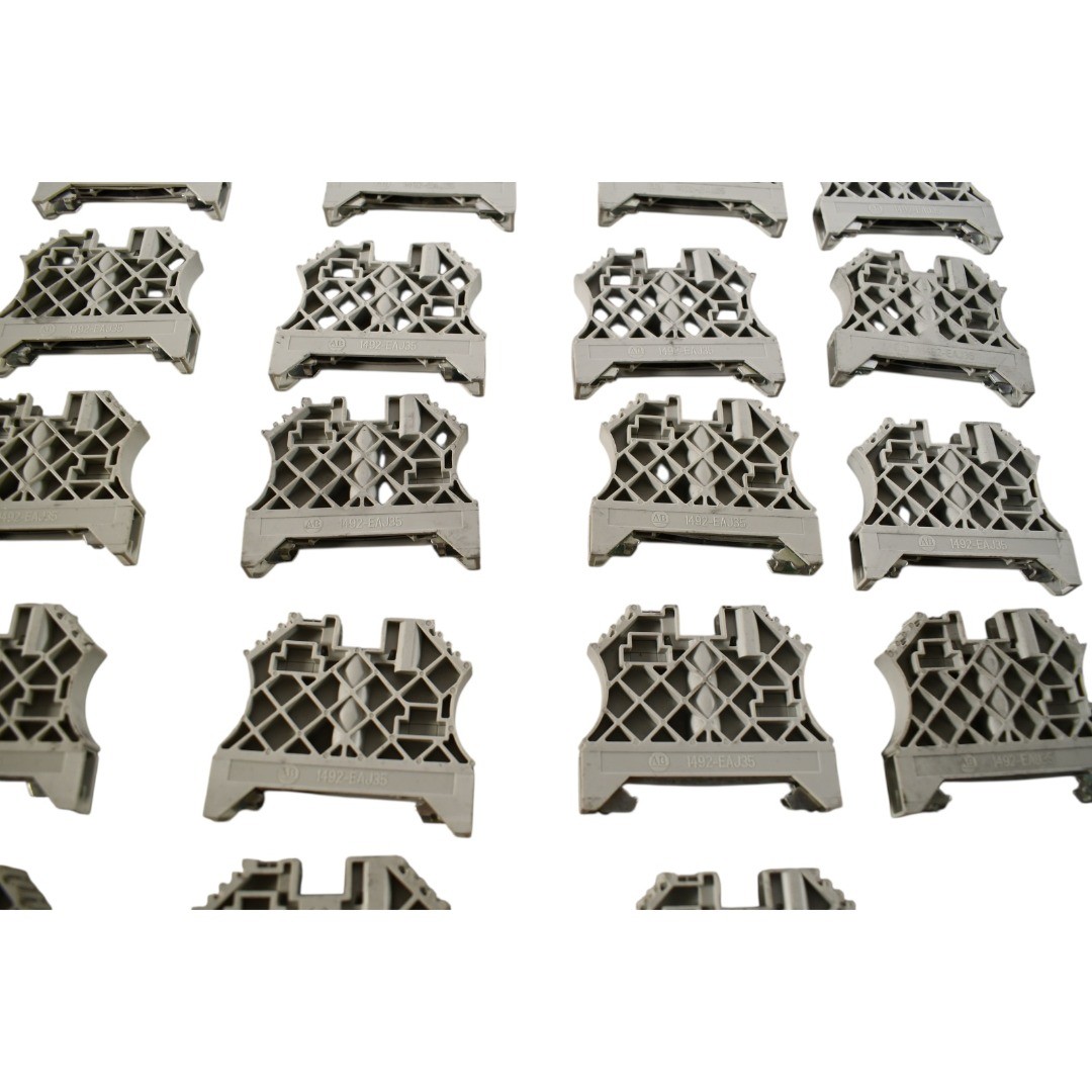 Lot of 19 Allen-Bradley 1492-EAJ35 Terminal Block End Anchors Normal Duty Gray