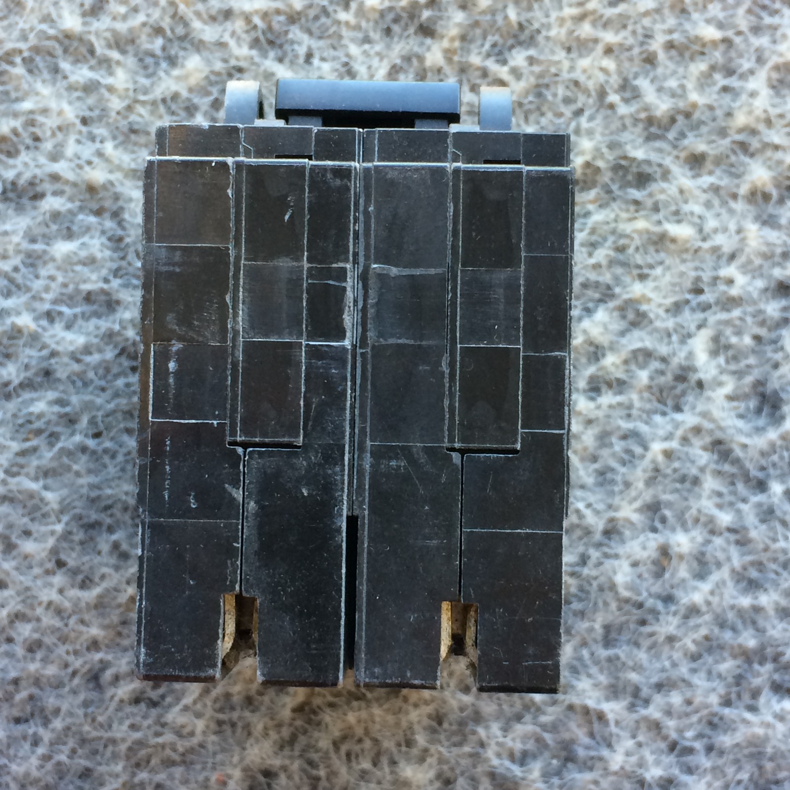 Square D HOMT2020230 20 A Miniature Quadplex Circuit Breaker HOMT2020230