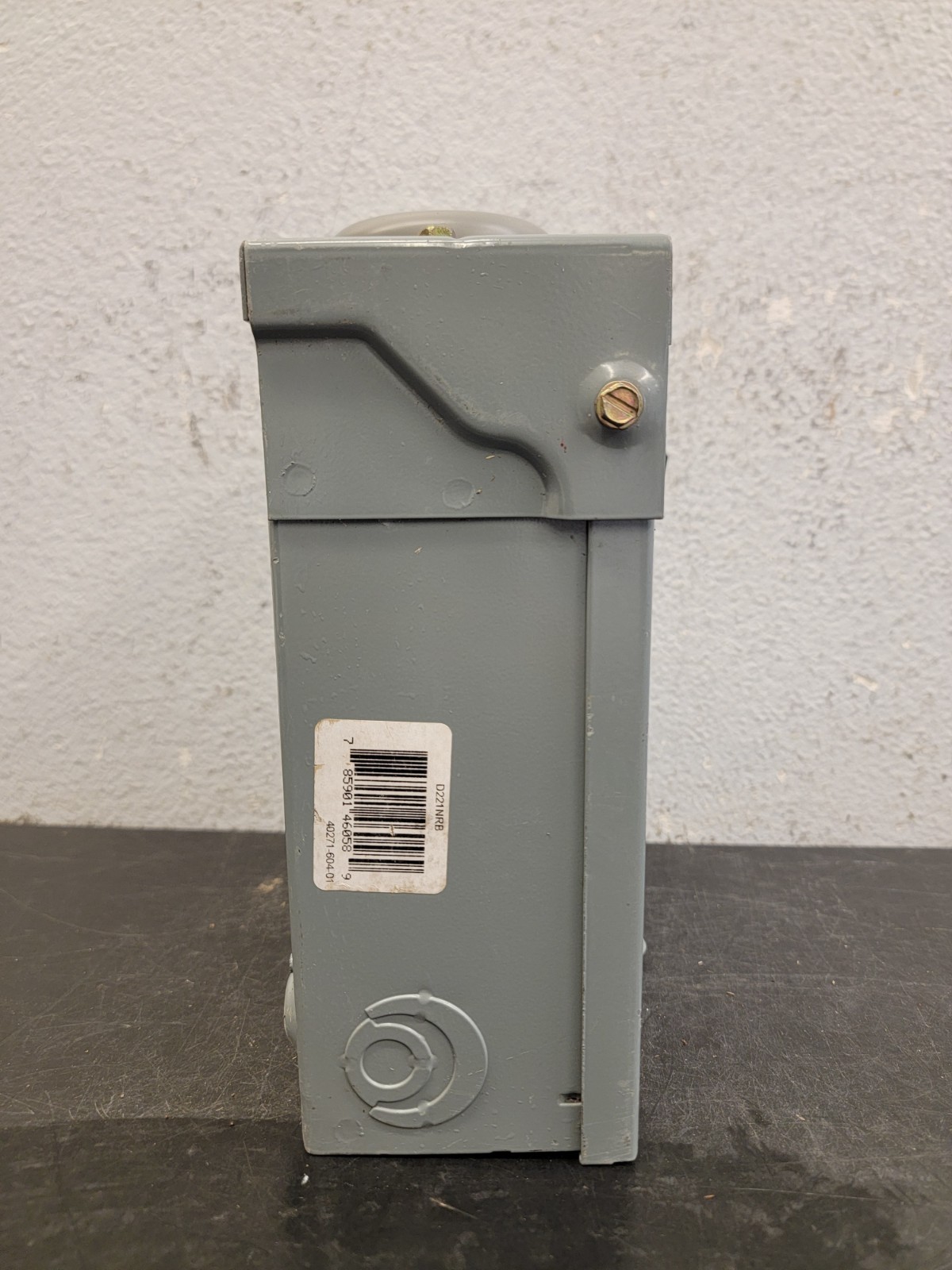 Square D D221NRB General Duty Safety Switch Series E3, 30A, 240VAC