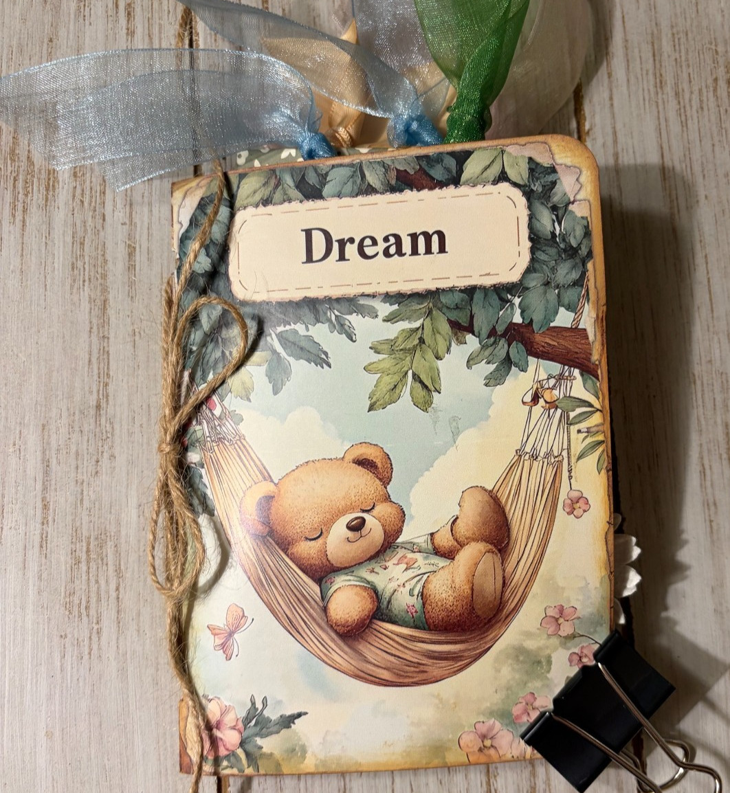 Junk Journal Handmade Booklet Book Vintage «Forest Animals» Pockets, Ephemera