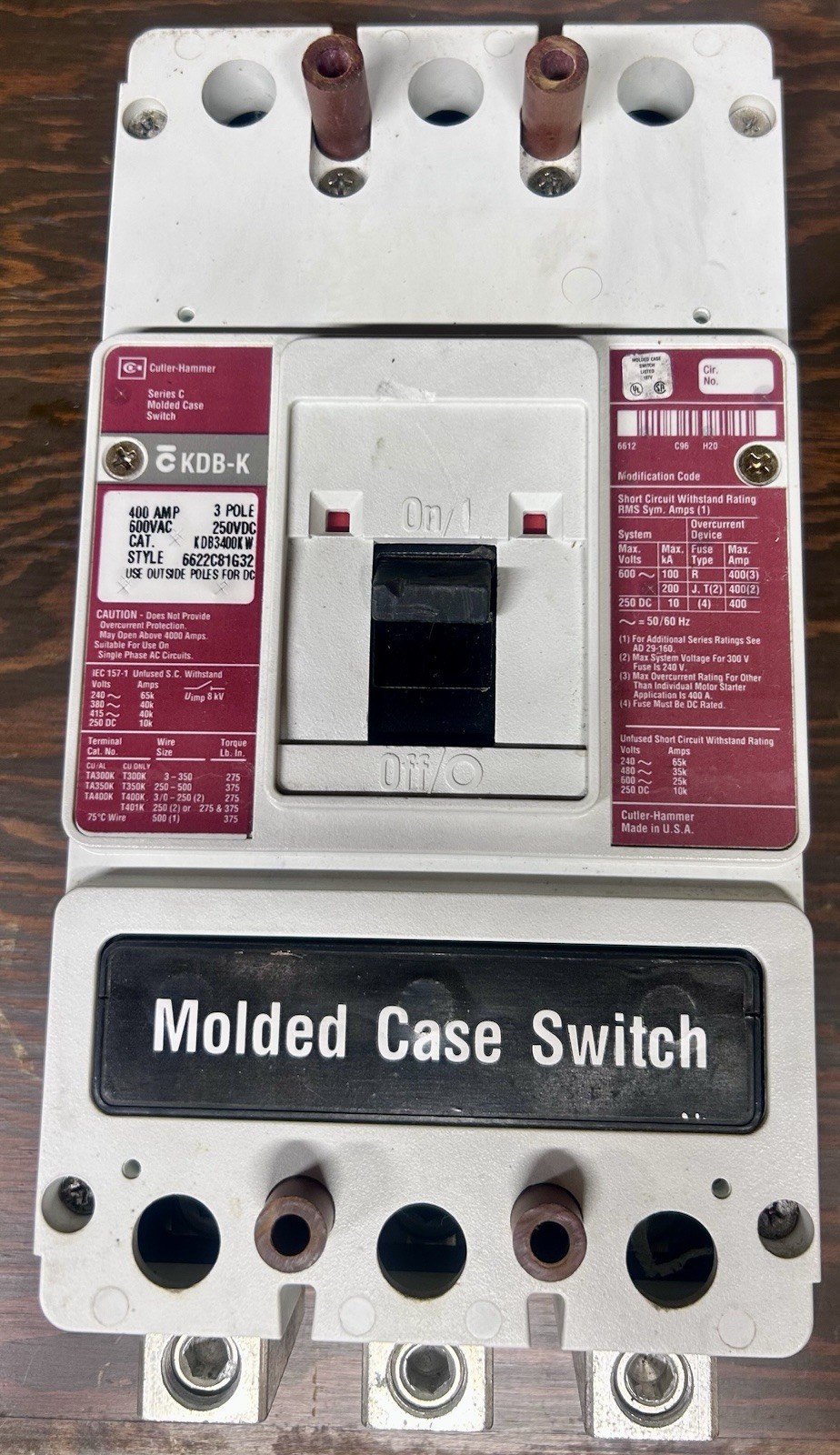 Cutler Hammer DK3400KZ02 400A 3 Pole Molded Case Breaker/Switch 240V Used