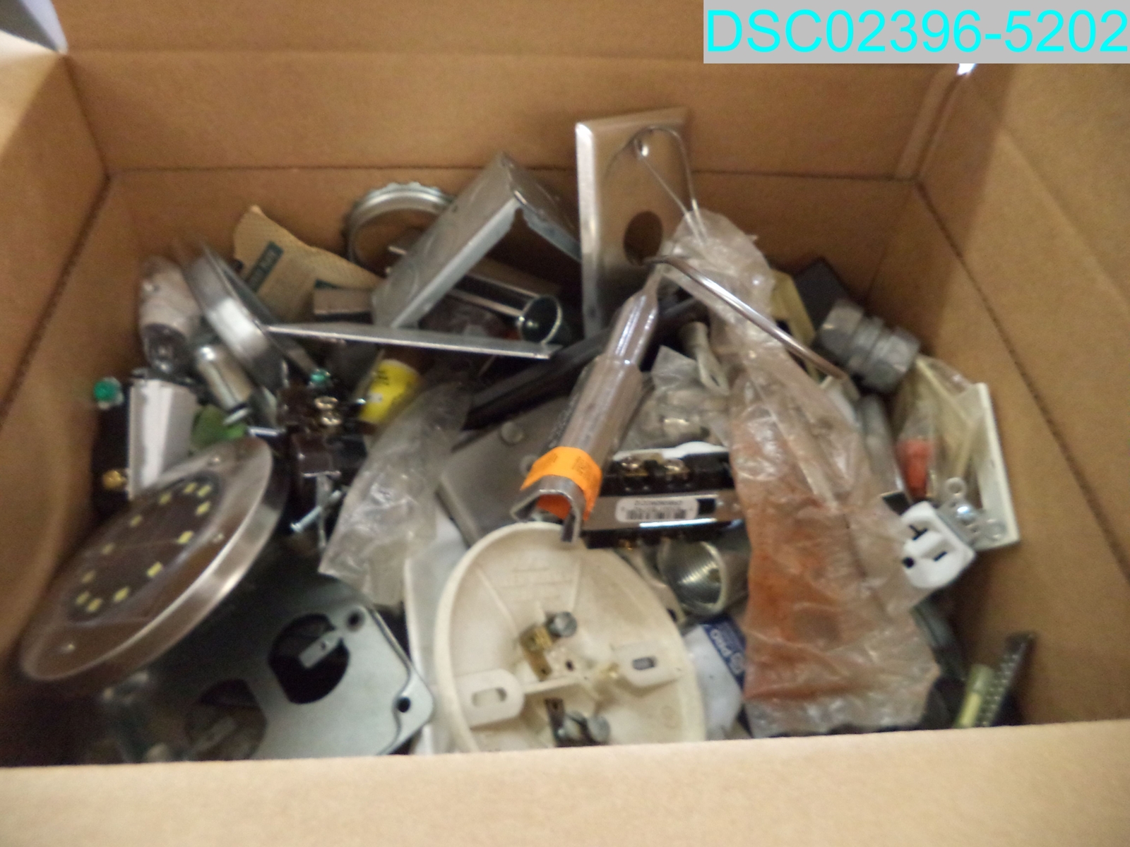 QTY=42 LBS: Mixed Lot of Electrical Supplies Fittings Boxes Conduit Fuses & More