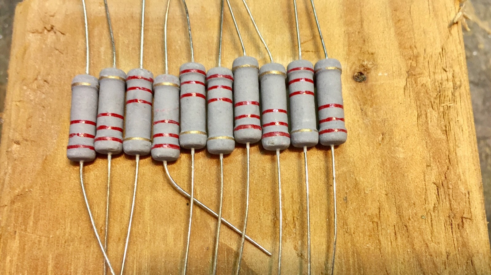 10 PCS 2Watt Carbon Film Resistors 2W Resistor 5% YOU CHOOSE VALUE