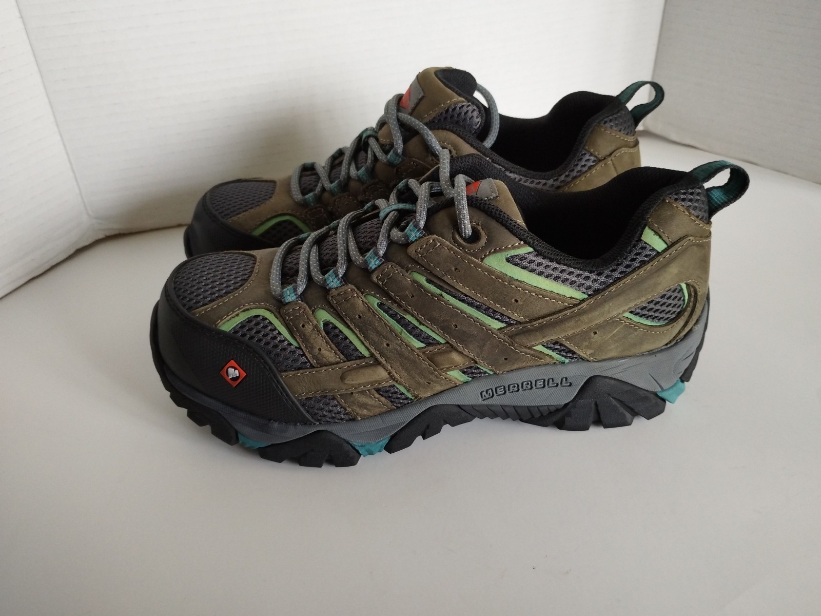 Merrel Moab Vertex Vent Shoe Composite Toe Brown/ Pewter Women’s Sz 8M