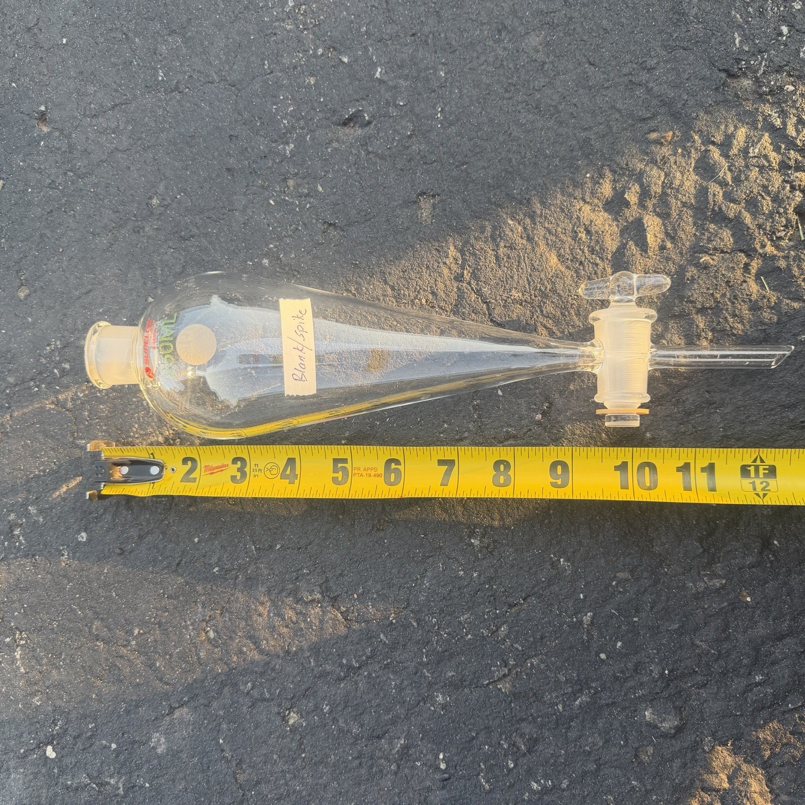 Supelco Analytical 250mL Glass Separatory Funnel w/ Glass Stopcock & #22 Stopper
