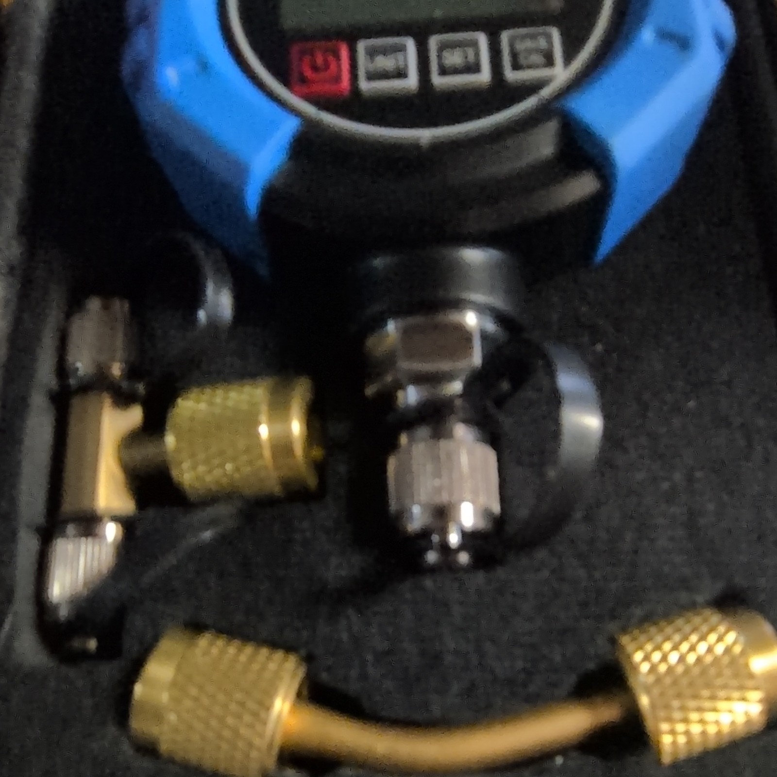 wisscool WVG-100 Digital Vacuum Gauge Micron HVAC w/ Carrying Case Blue/Black