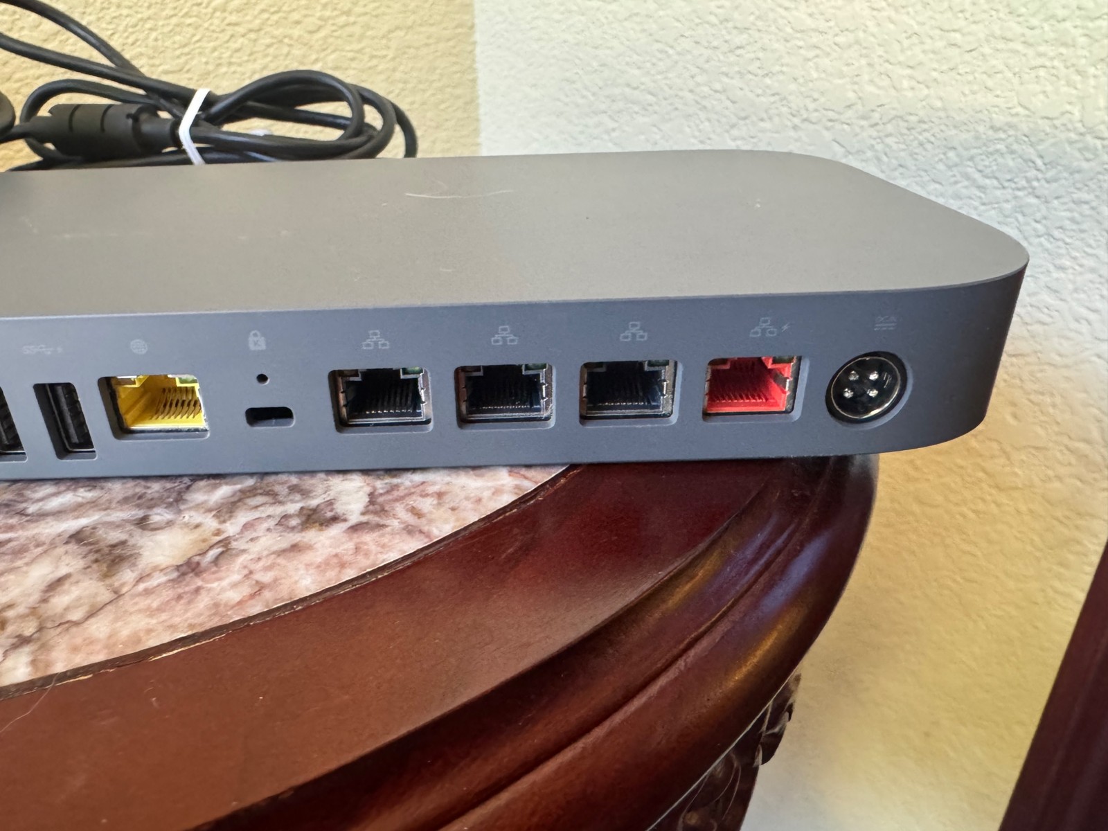 Lenovo Meet GQE50L Compute System Intel Core i7 8th Gen. in Graphite