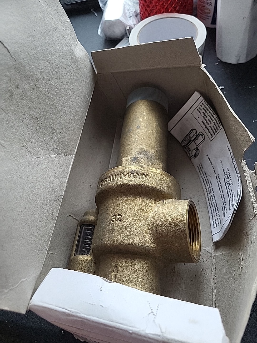 Honeywell Home D146m1040 Diff Pressure Overflow Valve-Na Version NOS