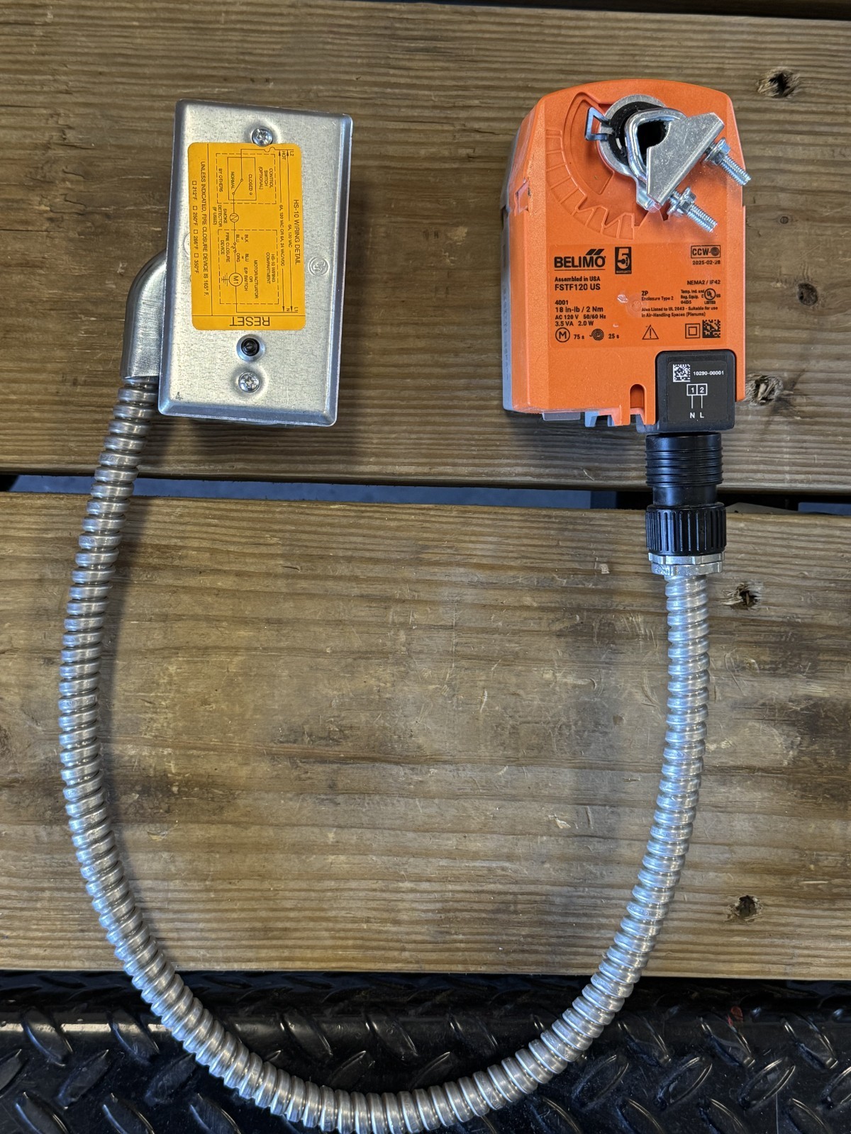Belimo FSTF120-S US Actuator 120V 18 in-lb Spring Return – New Unused
