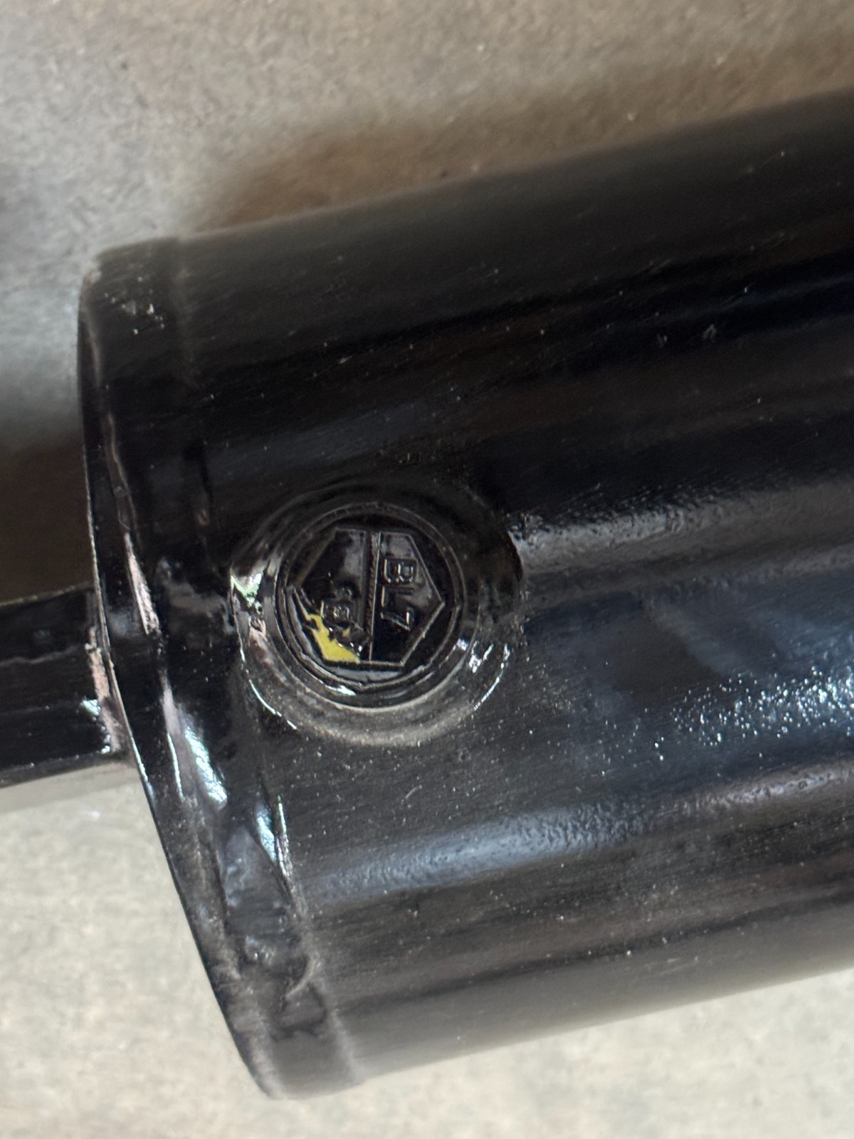 Hol-Mac hydraulic cylinders model 30148 5″ bore 15″ stroke 3,000 PSI