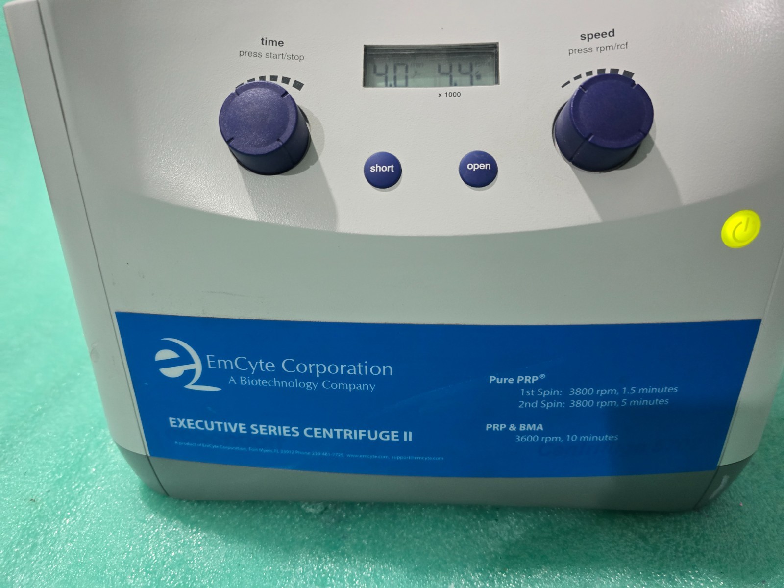 EmCyte PRP Laboratory Centrifuge Executive Series II 240V