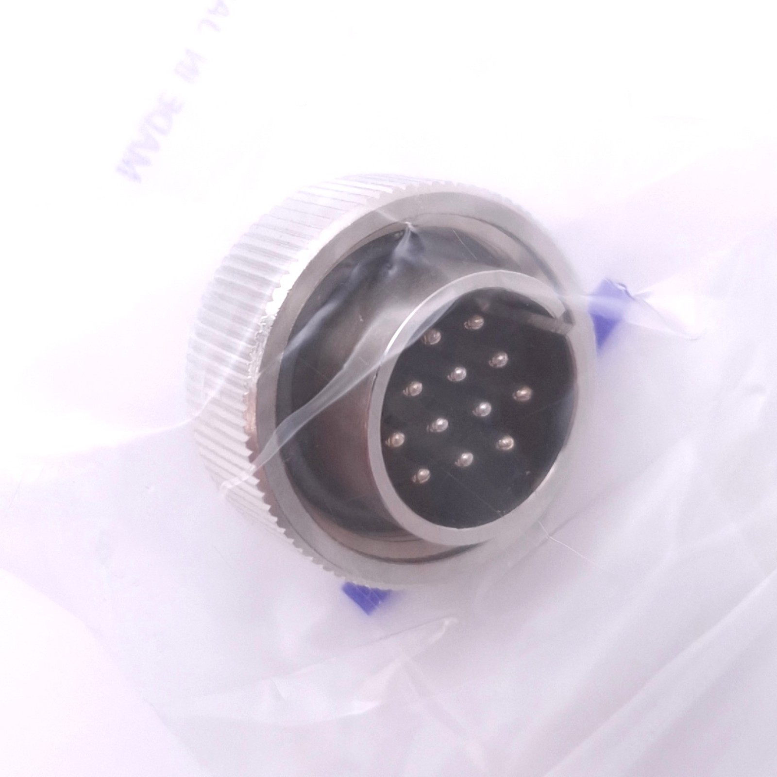 GE Fanuc A05B-1137-J058 End-Effector Connector for LR Mate 200iD Robot, 12-Pin