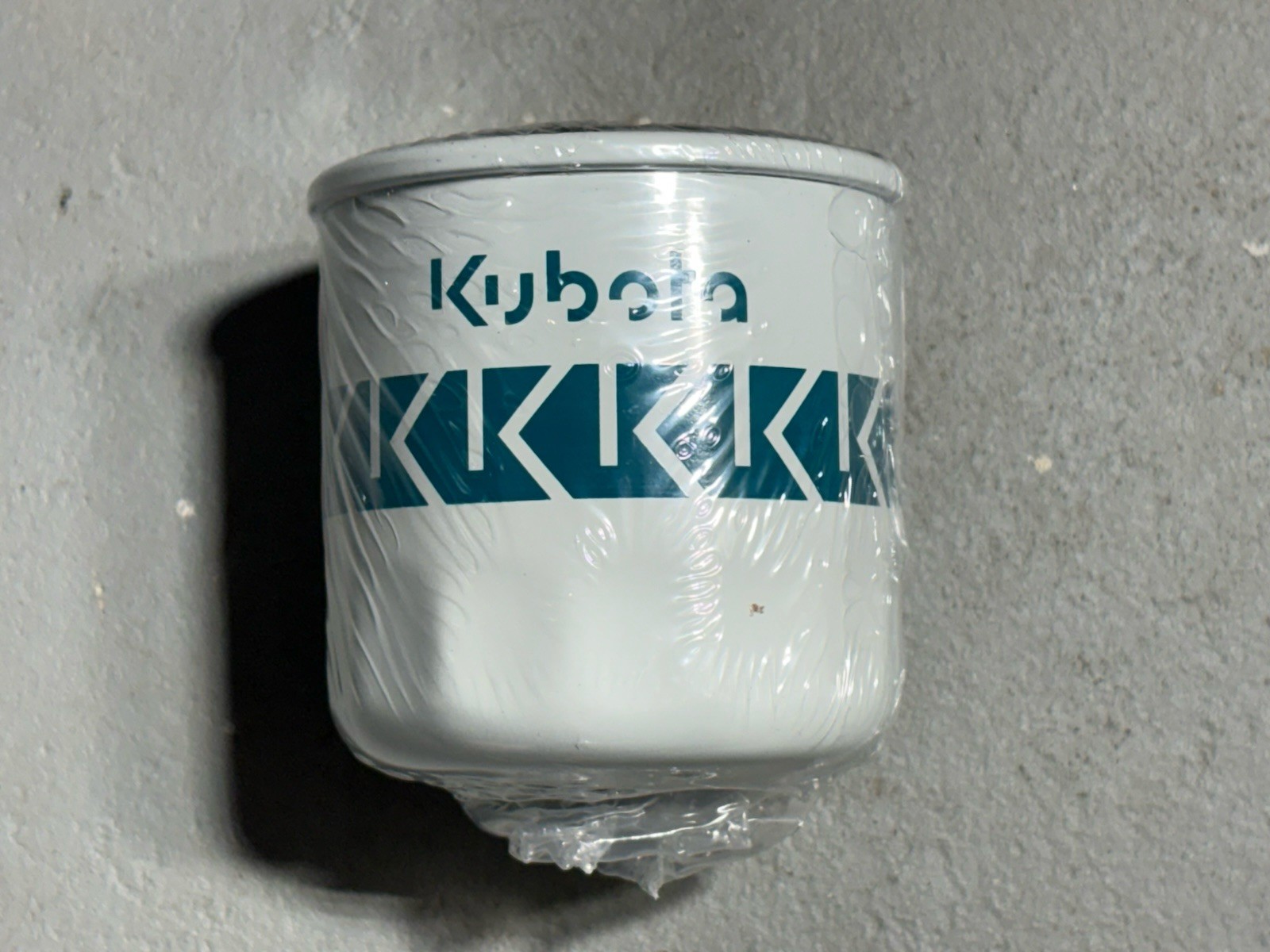 Kubota HH150-32430 Oil Filter Kubota OEM Genuine HH1J0-32430
