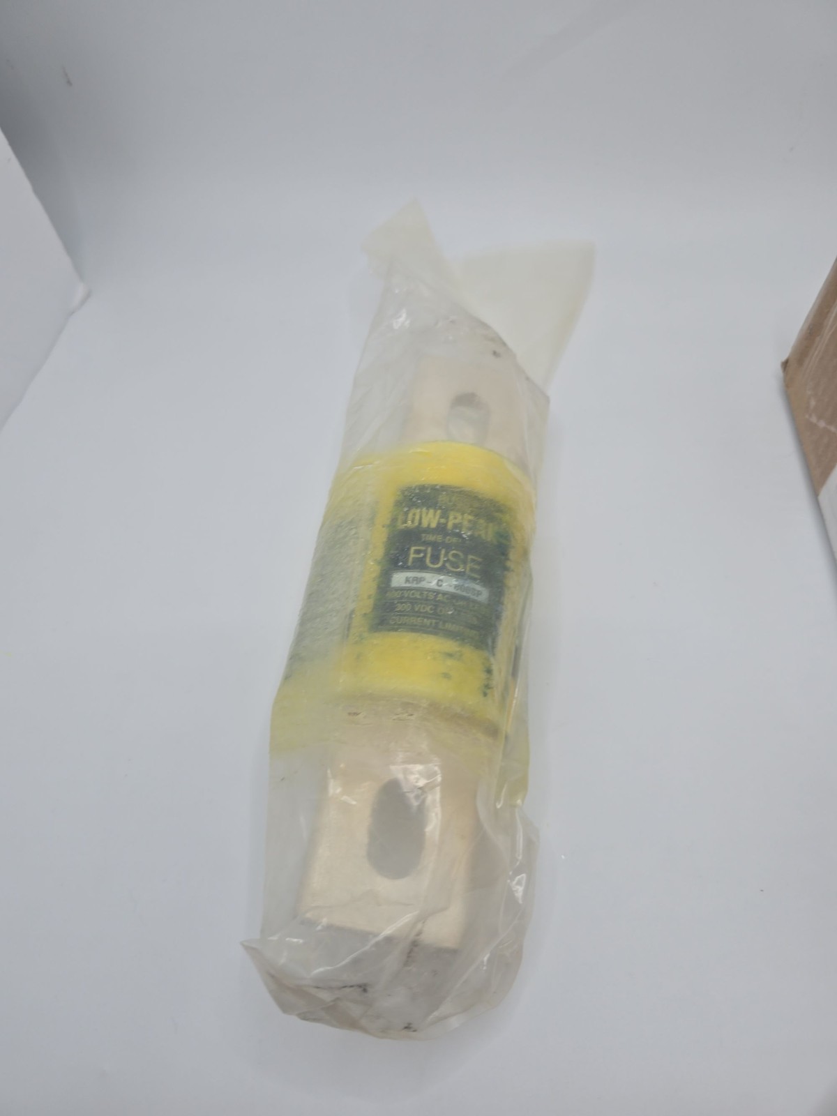 Bussmann KRP-C-800SP Hi-Cap Fuse 800A 600V Class L Low-Peak Time-Delay sealed