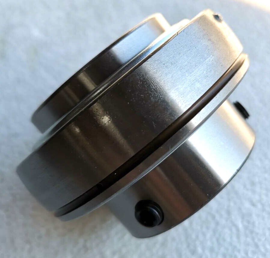 Premium UCX07-23R3 Insert Bearing 1-7/16″ Bore w/TRIPLE-LIP Seals Medium Duty