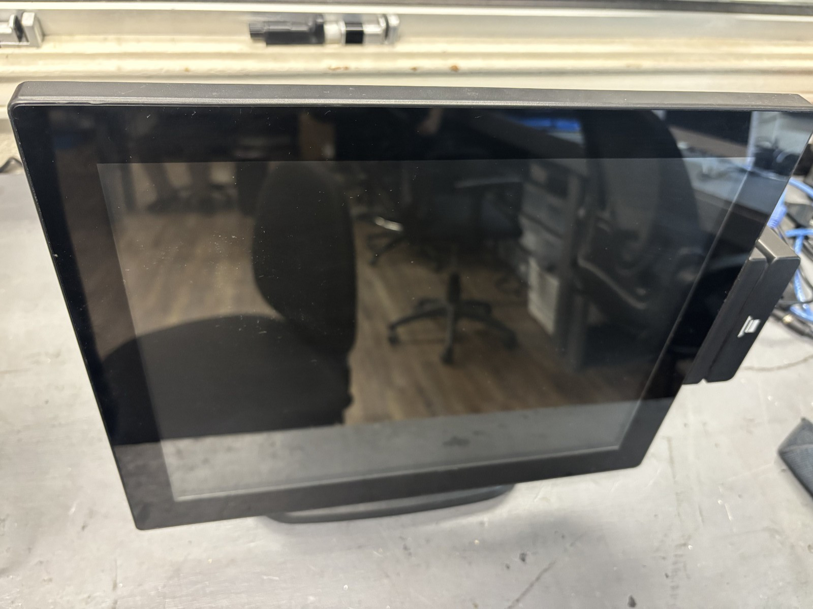 Hisense POS Terminal Computer – HK570Eii