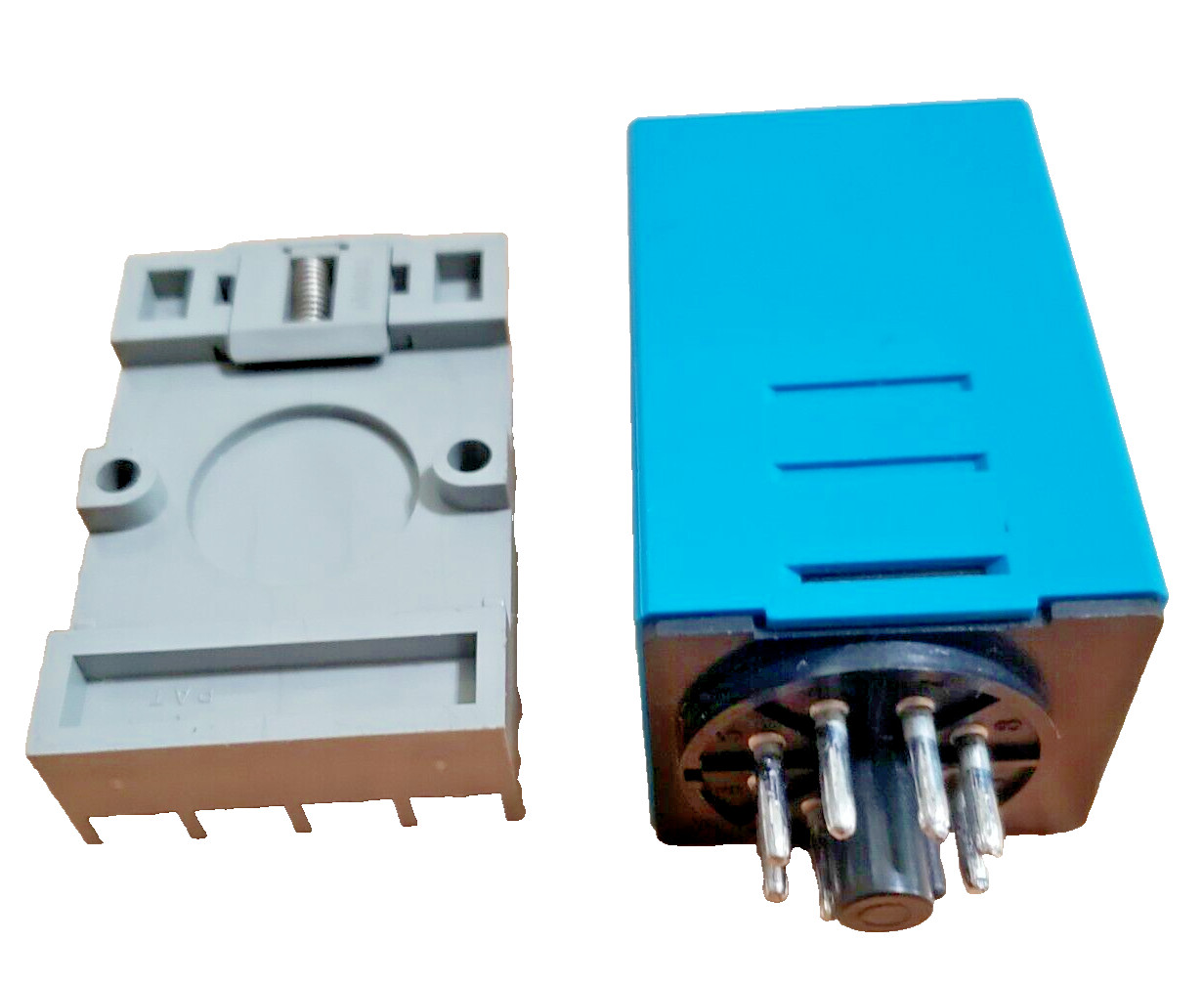 IDEC RTE-P11 / RTEP11 ANALOG ELECTRONIC TIMER 120V RELAY