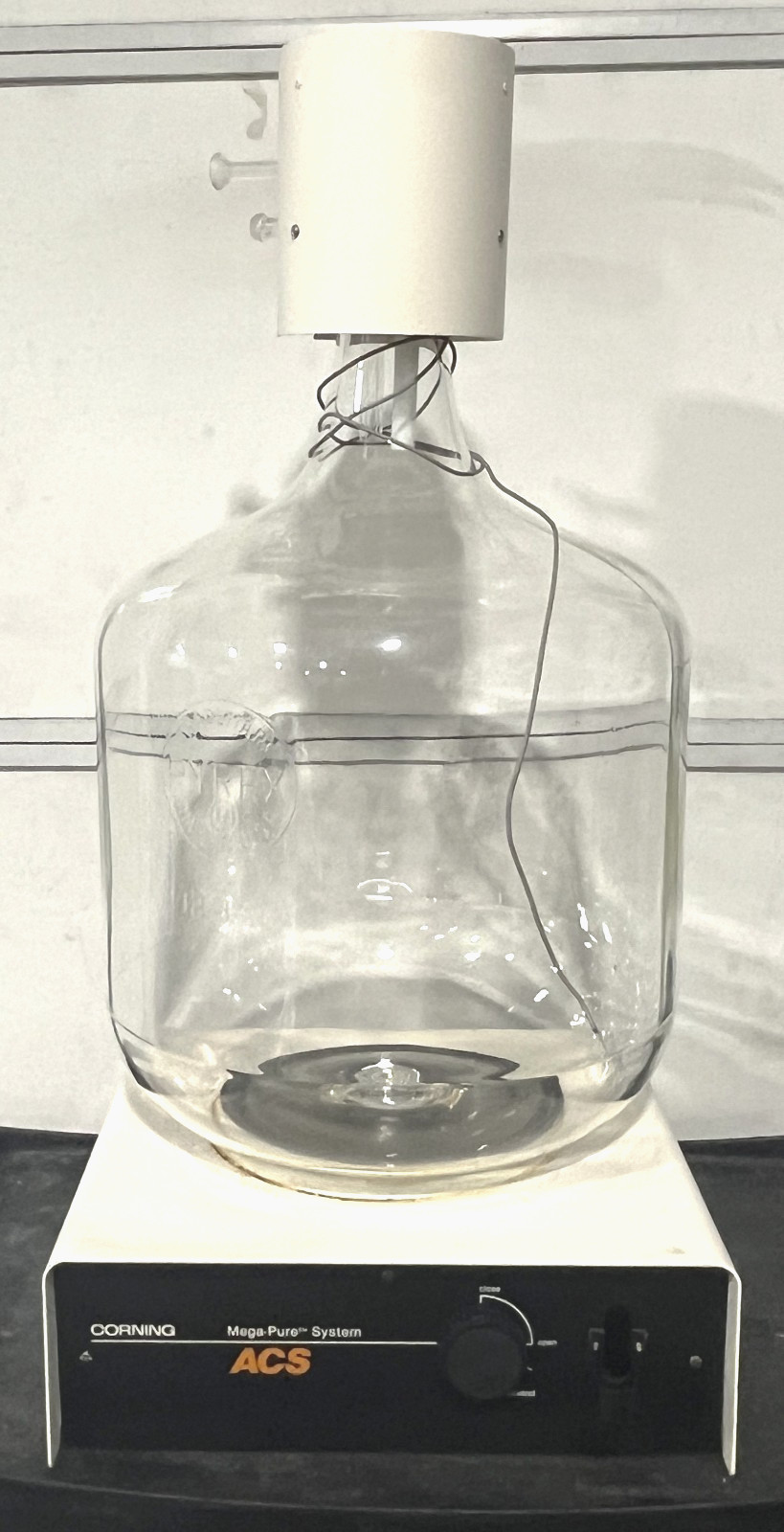 Corning Mega-Pure ACS Water Managment System 12Gal Pyrax Untested