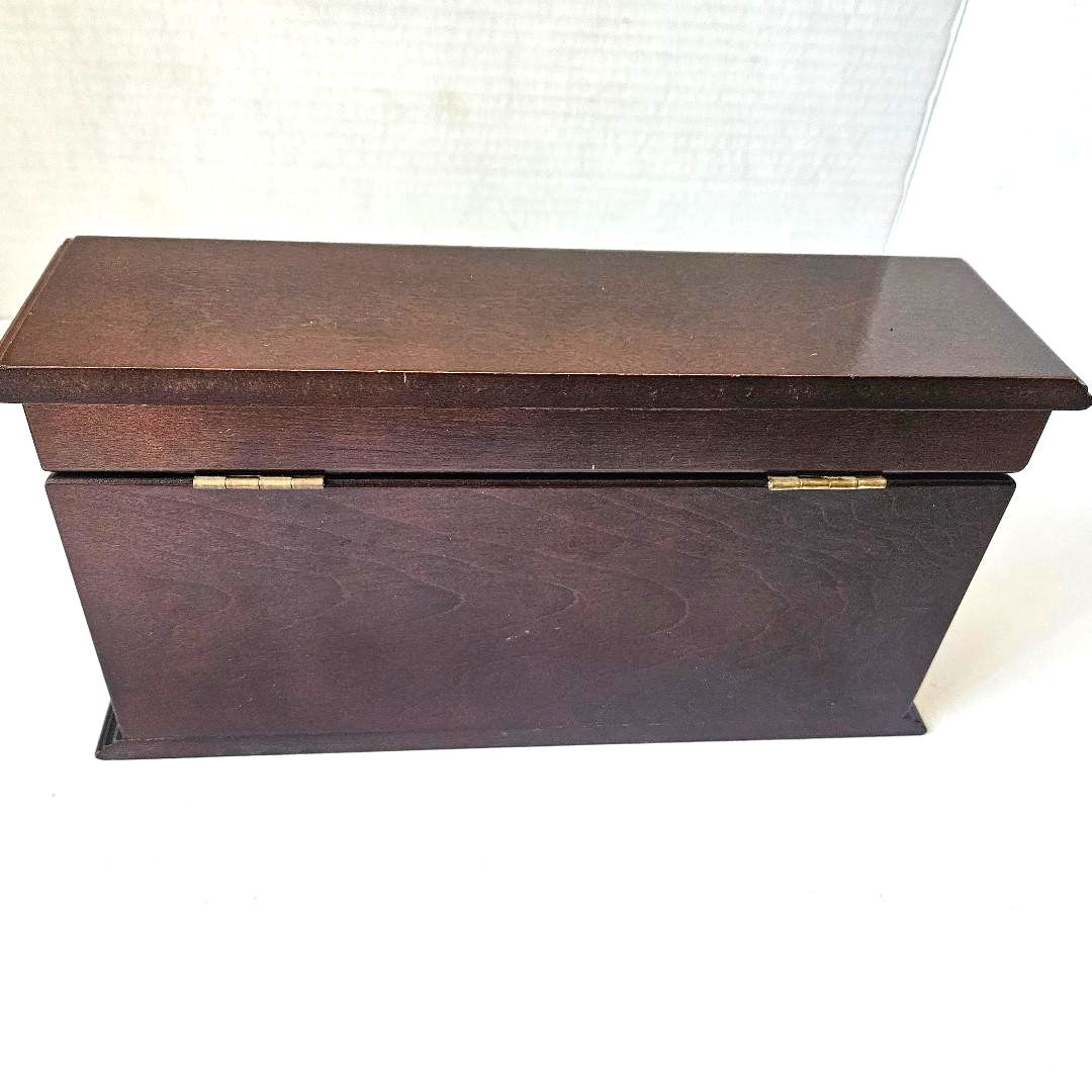 Vtg 5.5″ Tall, 10″ Long, 6″ Deep, Mahogany Wood Box Desk Organizer w/Hinged Lids