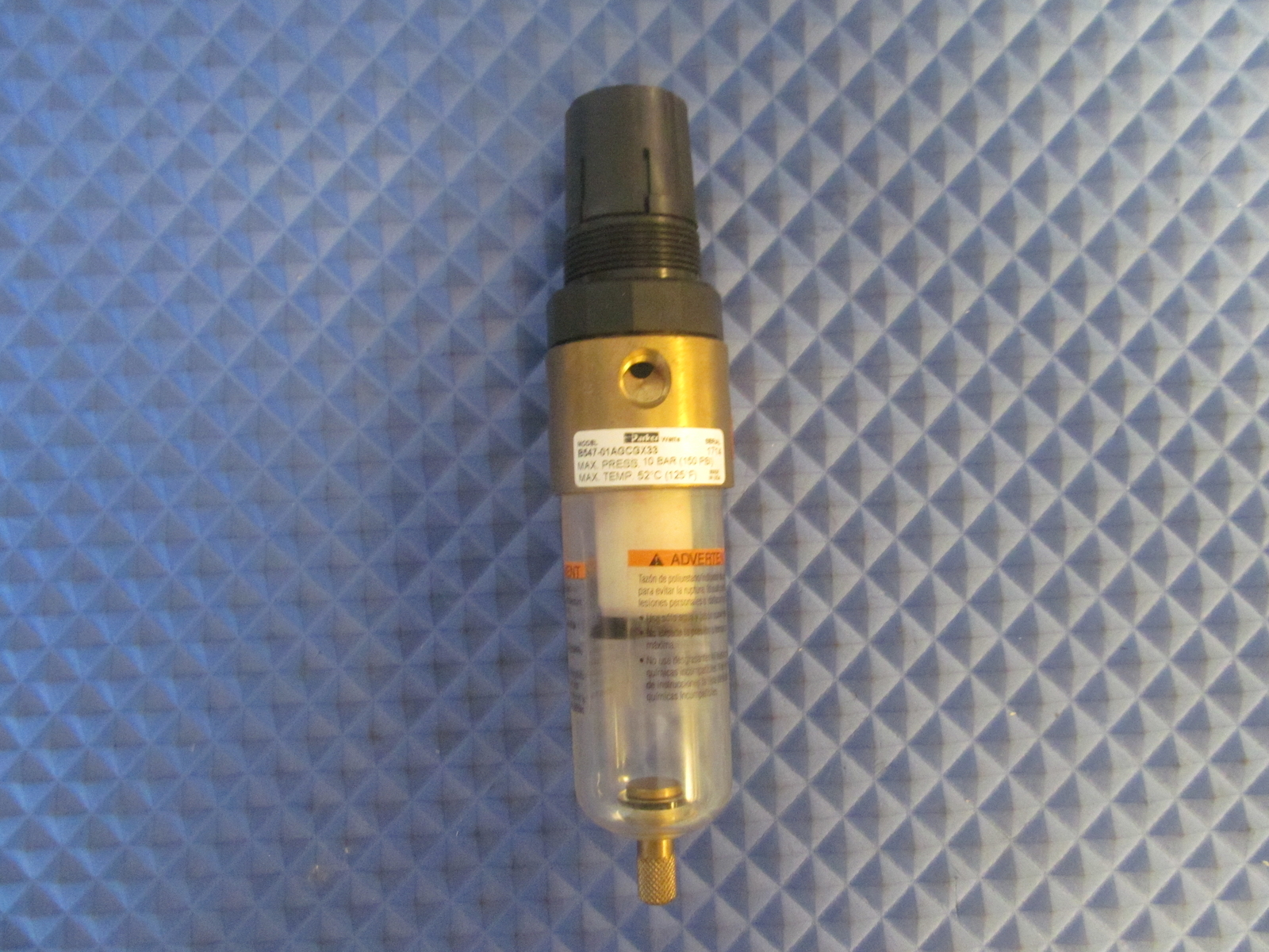 New Parker Filter Regulator B547-01AGCGX33 / B54701AGCGX33