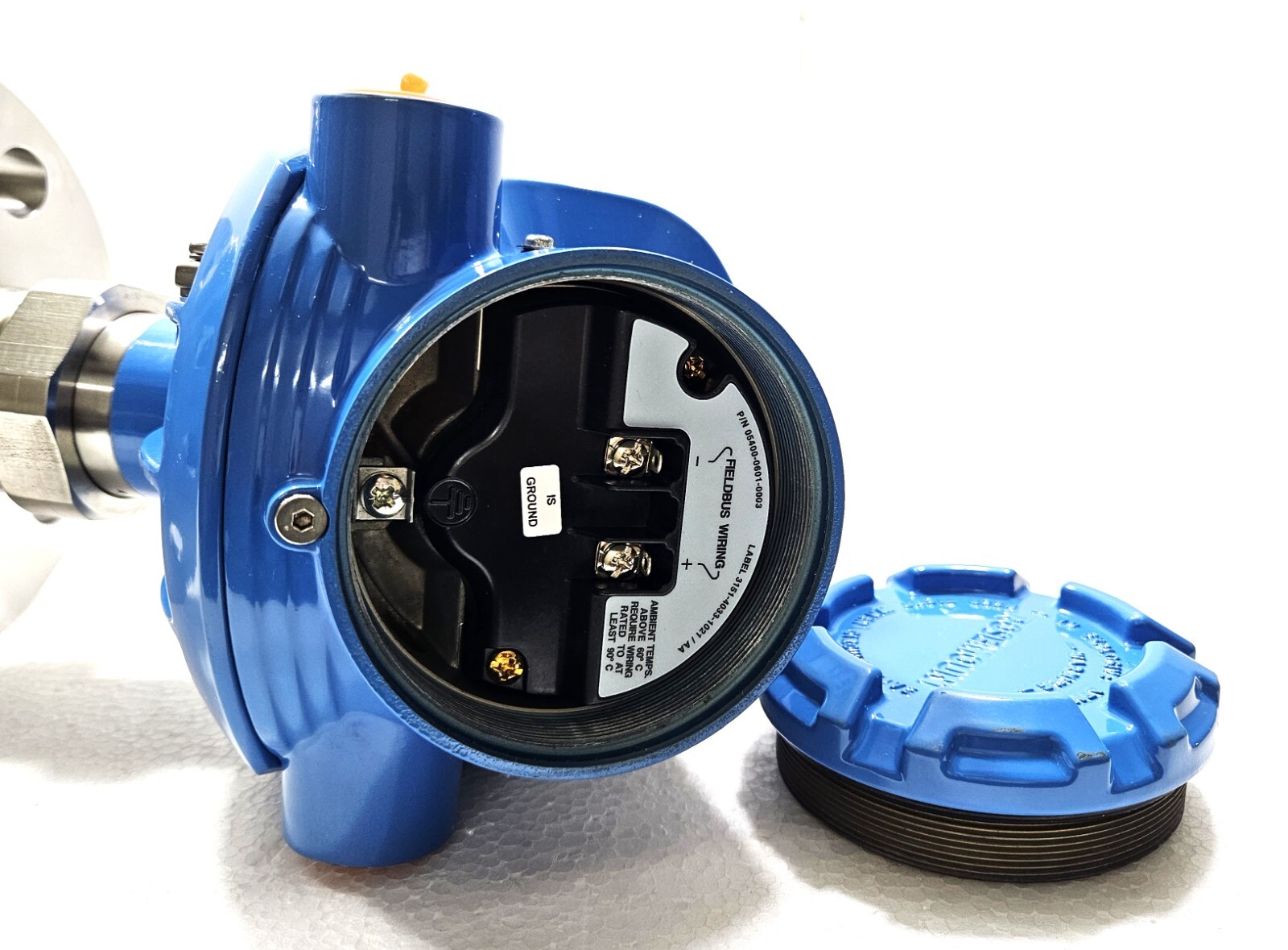EMERSON ROSEMOUNT 5300 SERIES LEVEL TRANSMITTER 5302FA2S1V4AM00108ABE1M1P1Q4Q8P2