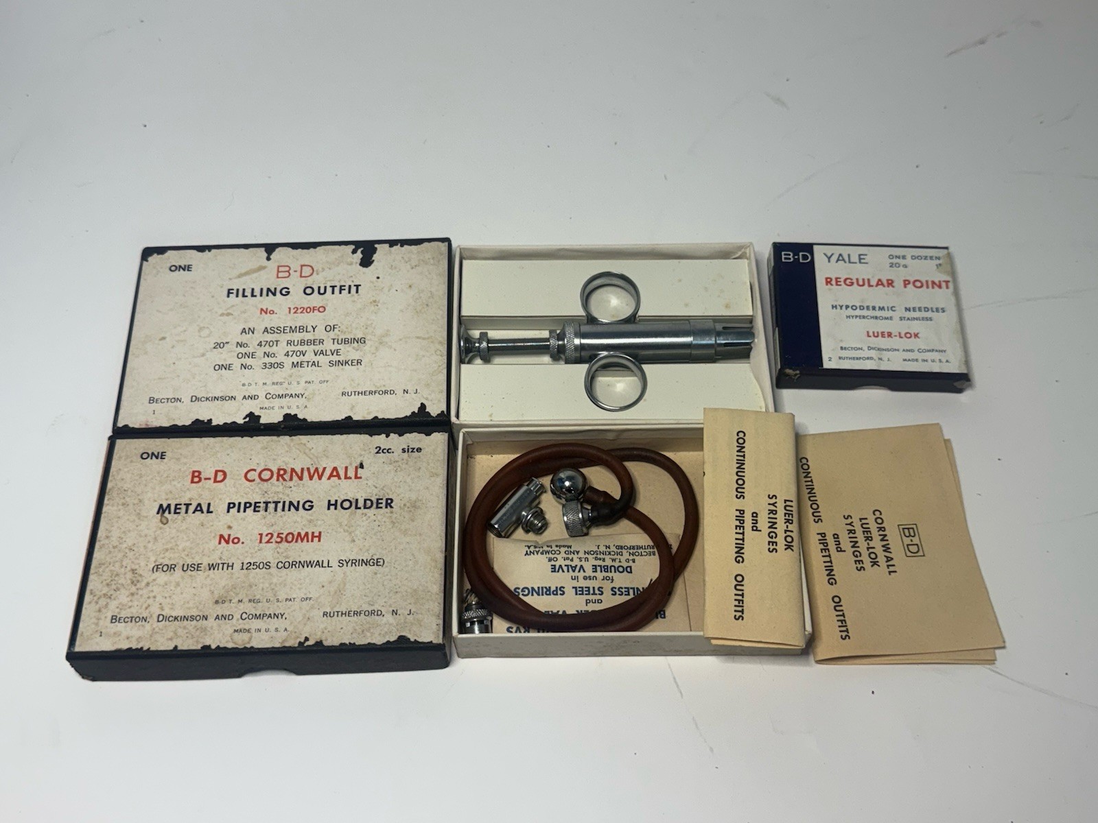 Vintage Becton Dickinson B-D Cornwall Pipetting Outfit 1250MH Complete