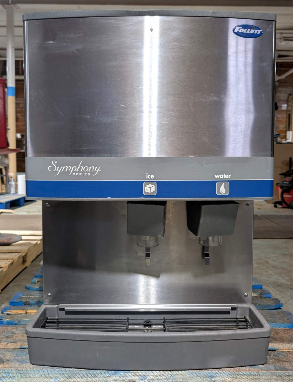 Follett Symphony Plus 110CM Countertop Ice and Water Dispenser