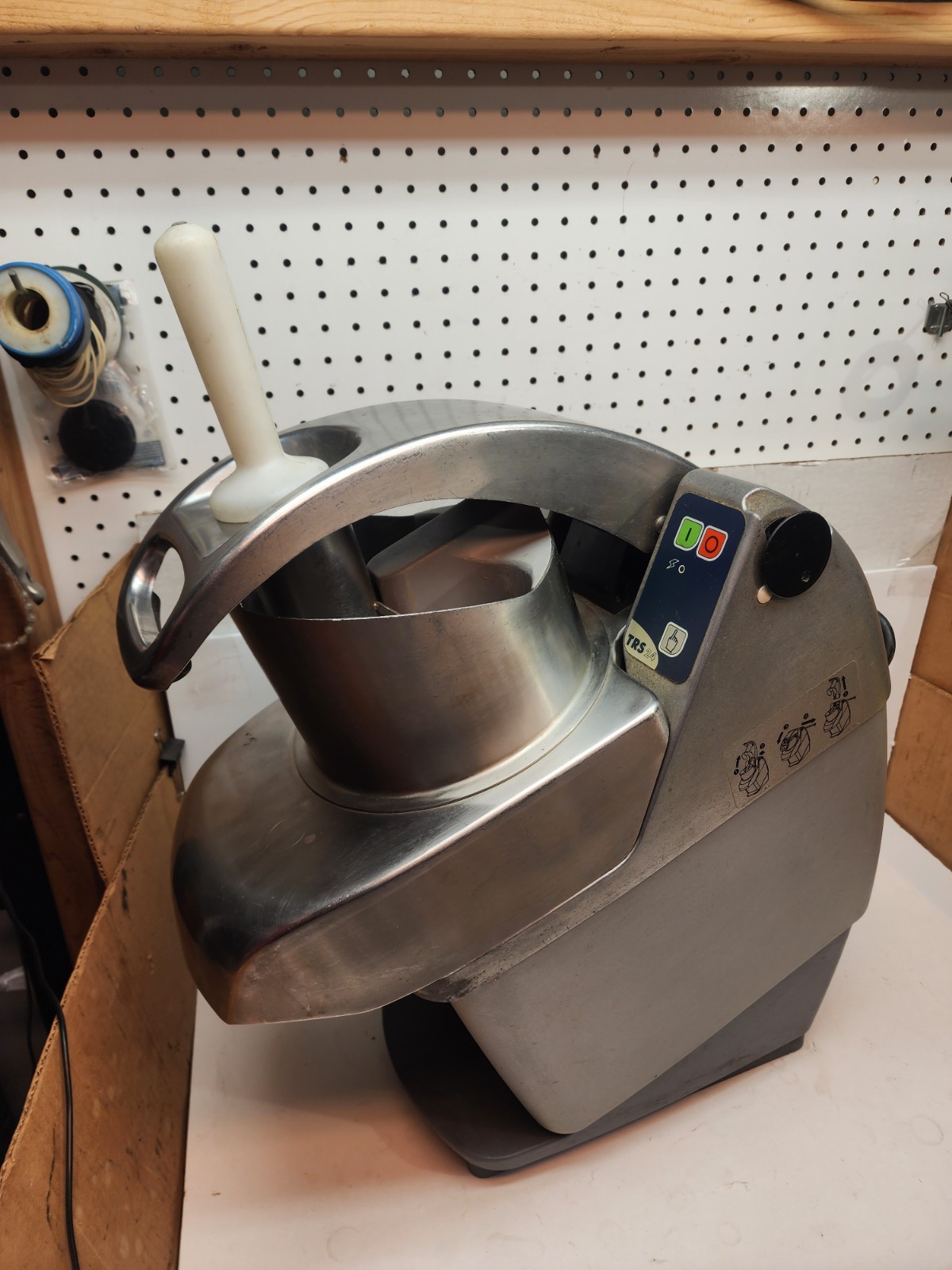 Electrolux TRS24NU Single Speed Vegetable Slicer/Cutter 1HP 110-120 Volts
