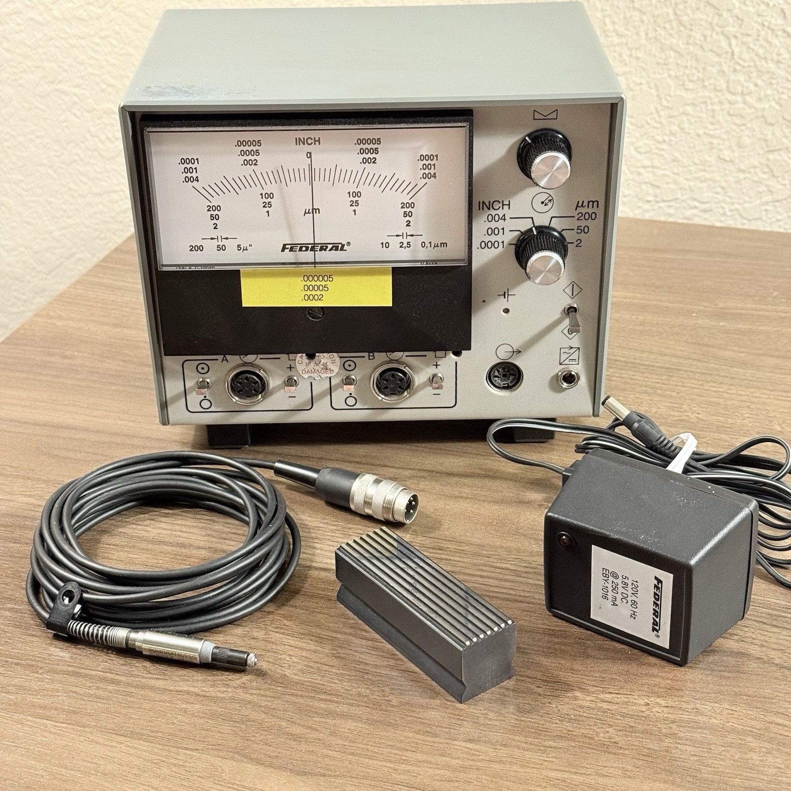 Mahr Federal Electronic Precision Gauge Amplifier w/ Solartron Probe EAS-3031