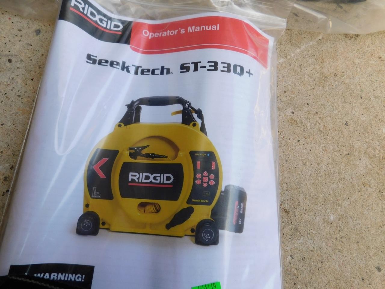 RIDGID 49338 SEEKTECH ST-33Q+ LED LINE TRANSMITTER W/ BLUETOOTH NEW OPEN BOX