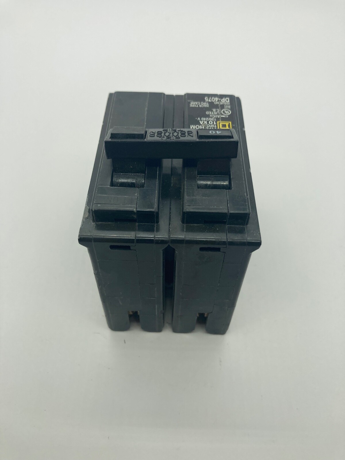Homeline HOM240 2 Pole 40 Amp 120 240VAC Type HOM Plug In Circuit Breaker No Box