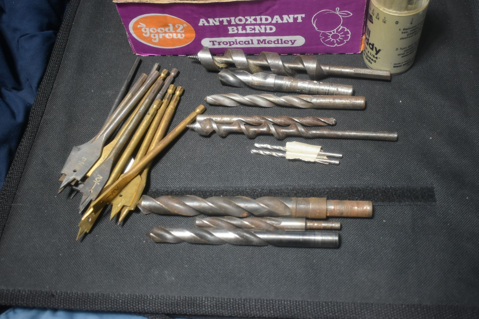 Drill bits 75 plus pieces SPADE type, regular type Mixed