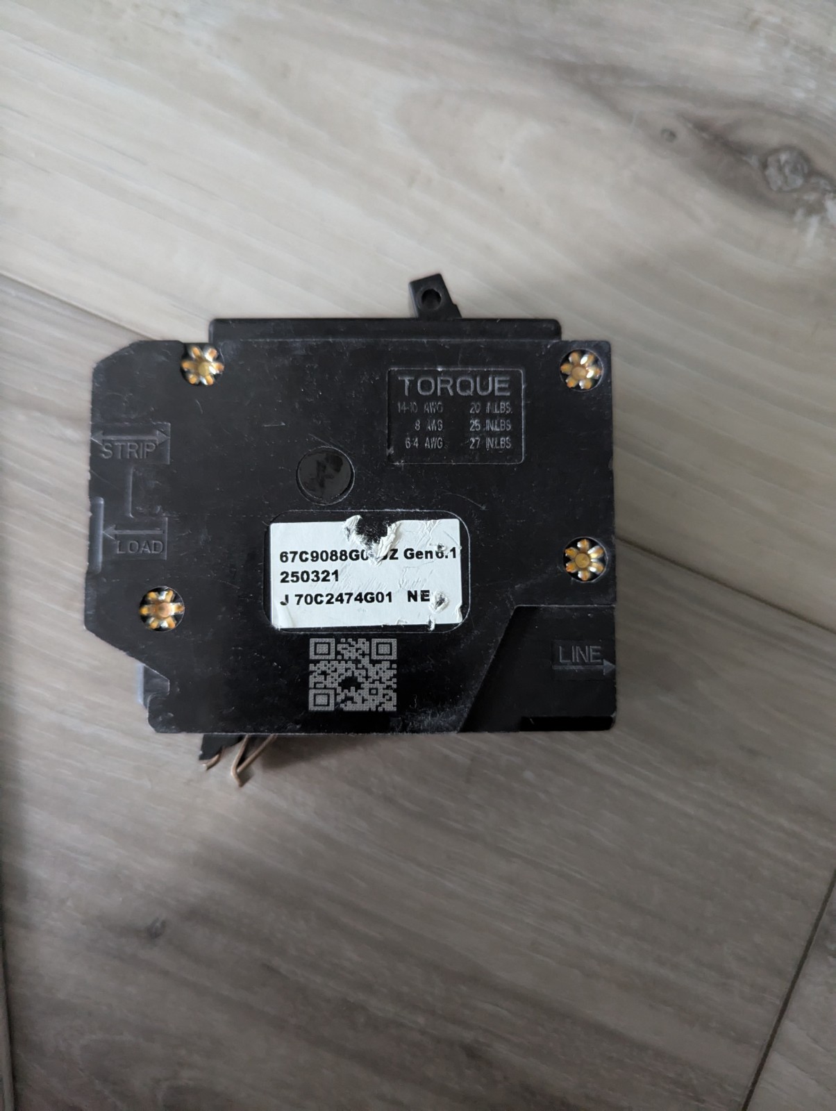 Eaton BRP120DF 120 20A 1-Pole Circuit Breaker. Afci/gfci Dual Function Breaker