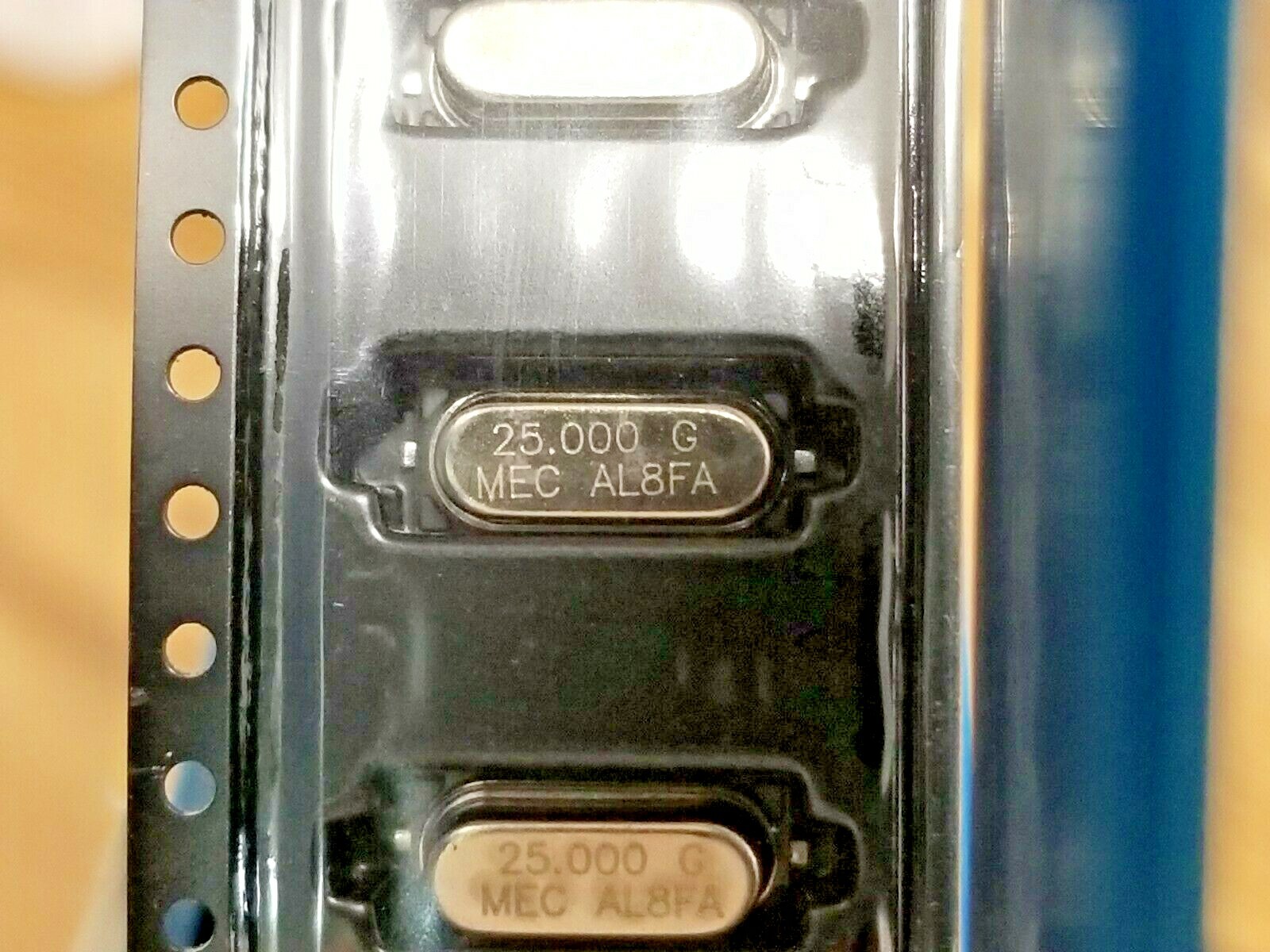 (1 PC) M49G-25.000-18 – AKER *US STOCK*