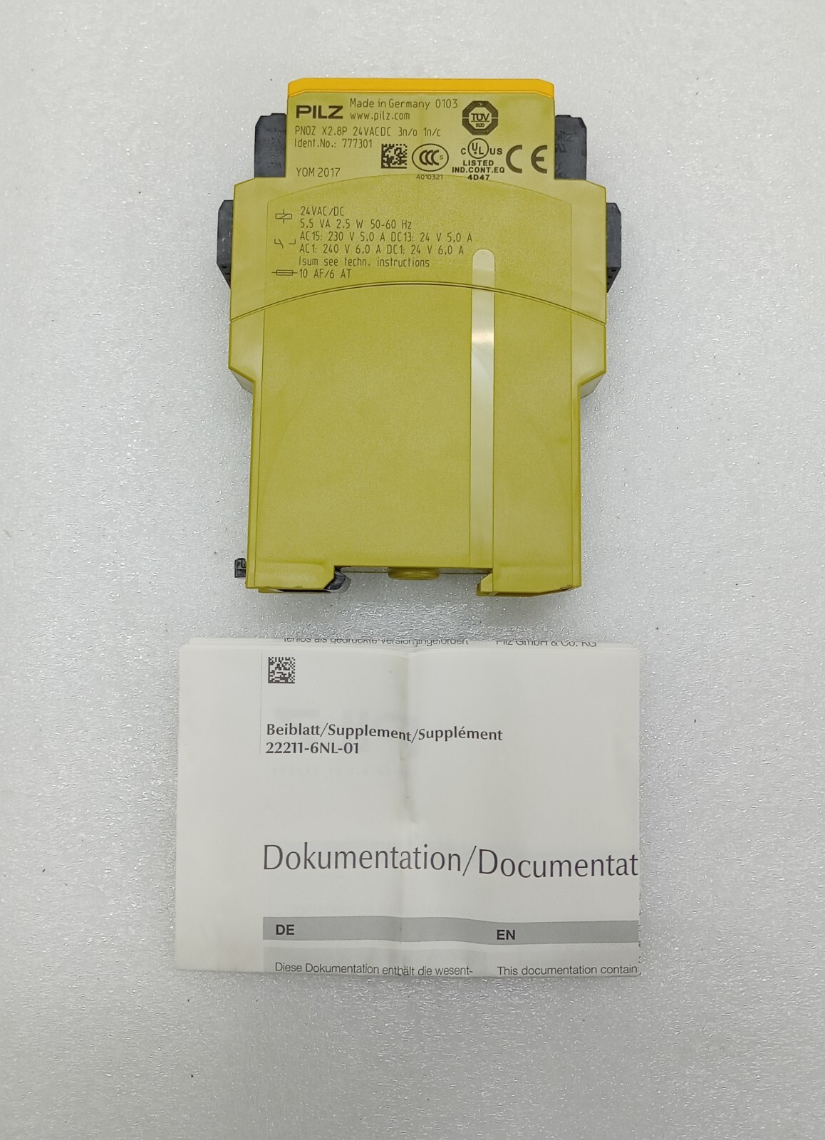 PILZ PNOZ X2.8P 777301 Safety Relay