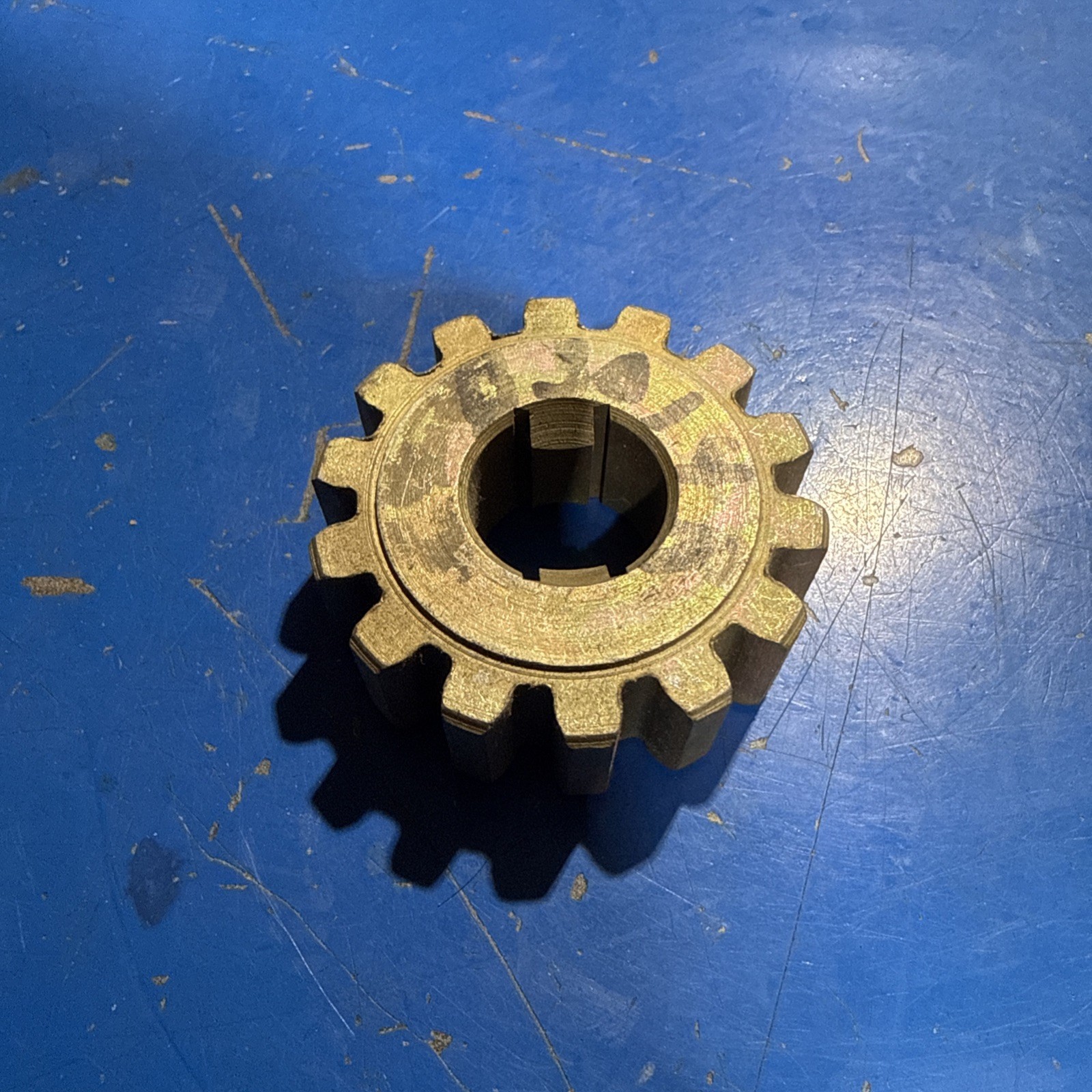 New Old Stock John Deere Pinion Gear B3014r Bin 32