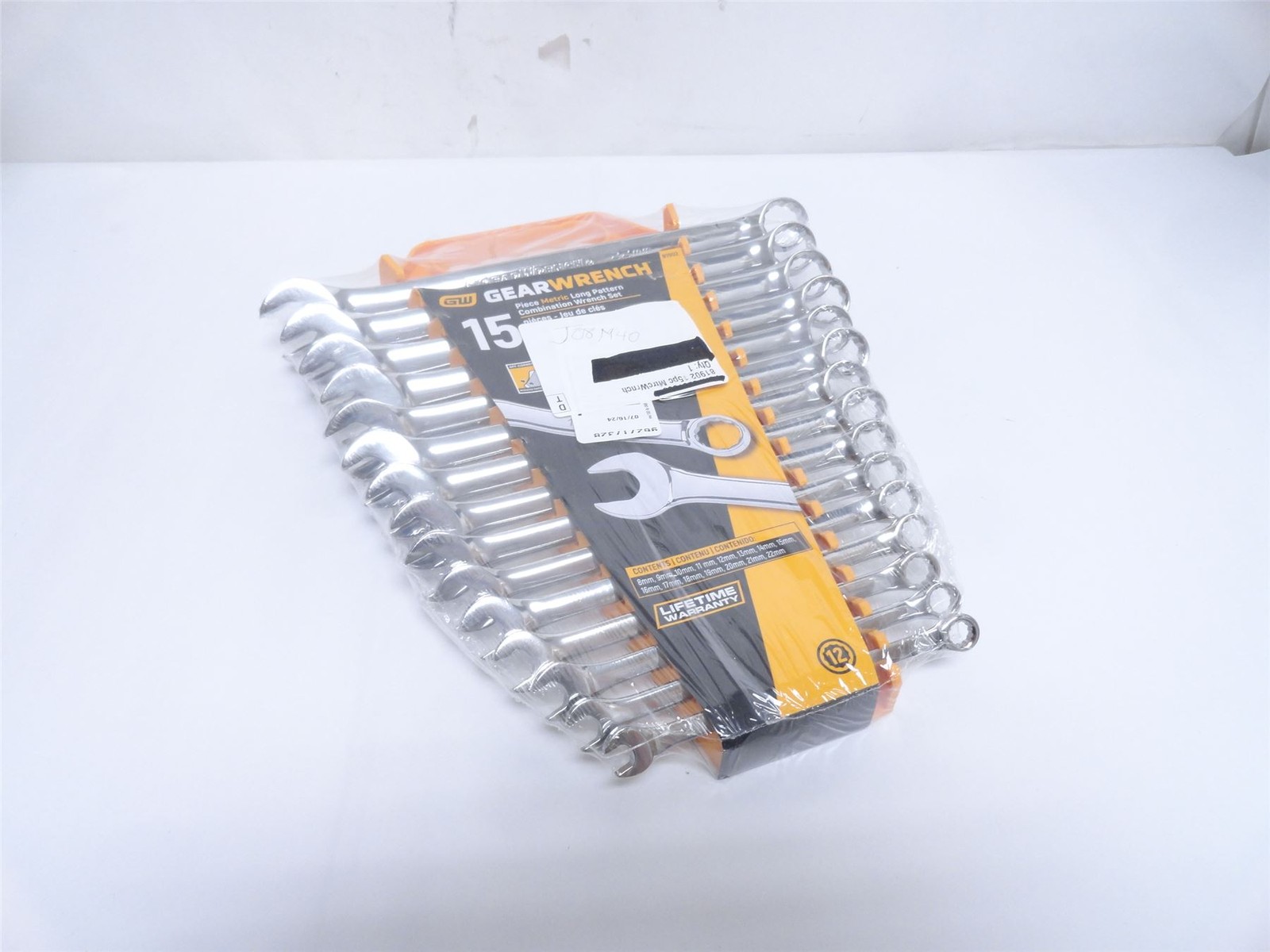 249470 New-No Box; Apex Tools 81902 Metric Combination Wrench Set; Long Pattern