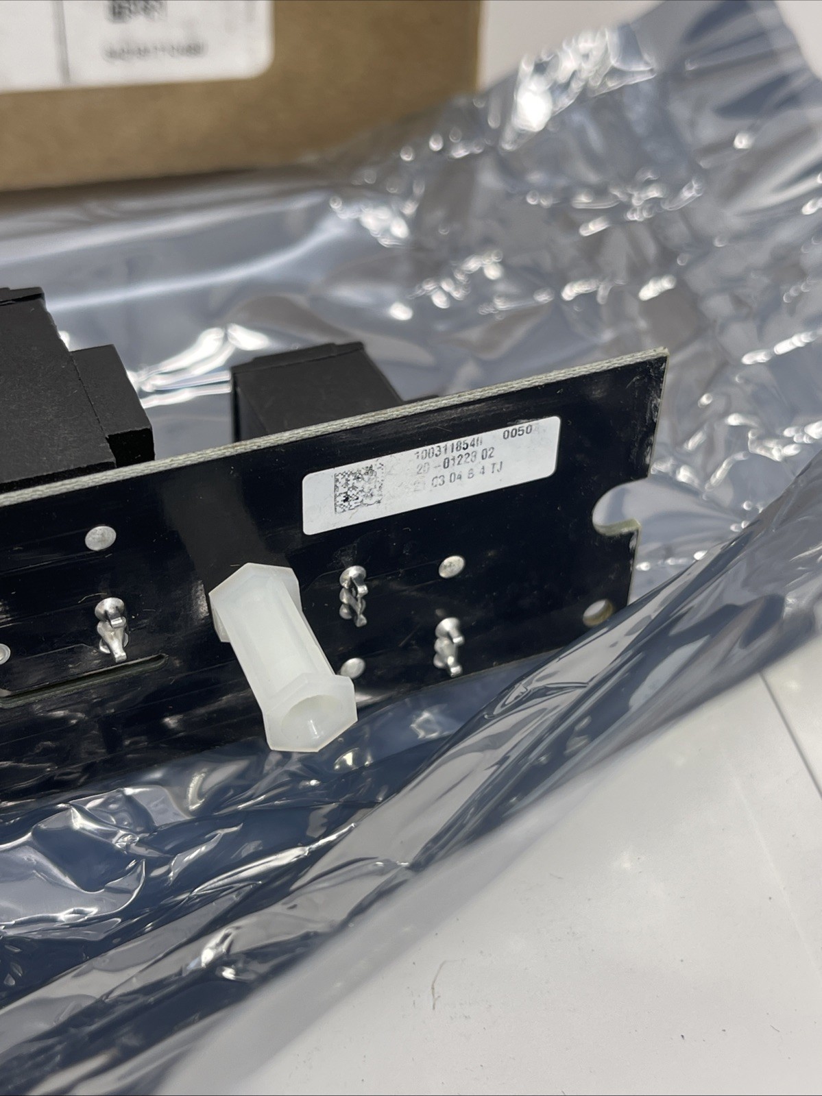Hubbell NX NXR-TN NXT Relay, 20A/2P Electrically Held for HBA NXT Control Panels