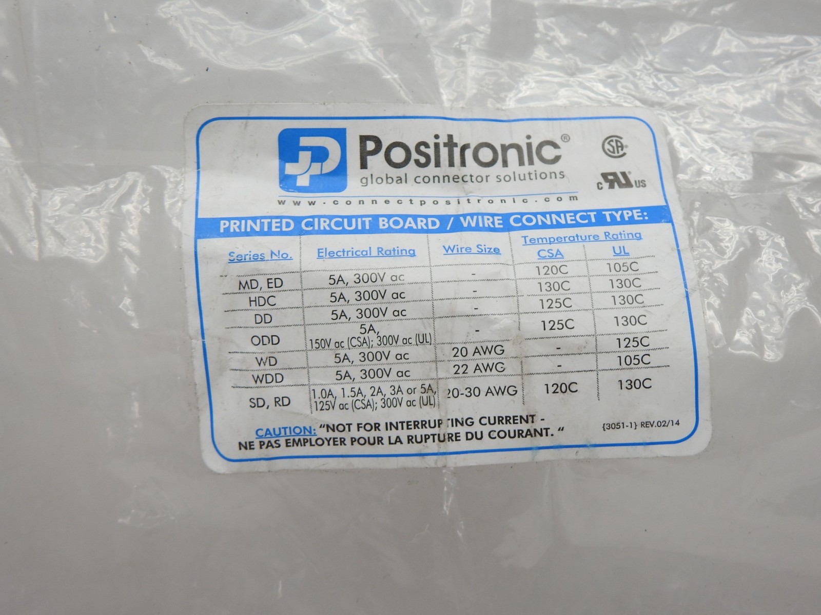 Lot of 25 – Amphenol Positronic RD9M00GVLZ 9-Pin D-Sub Plug Housing IP67 Rated