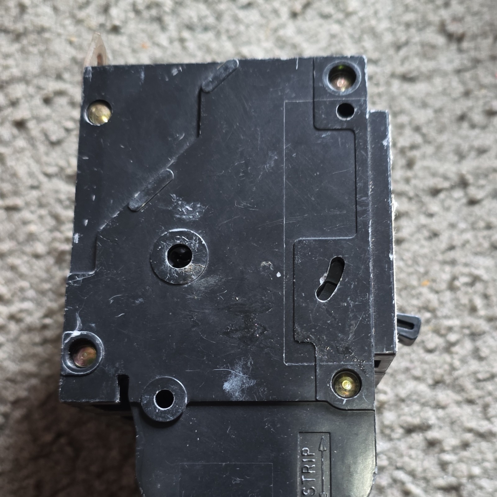 Siemens Bqd330 Bolt On Breaker 480y 277vac