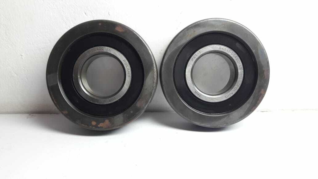 Cat 94211-05400 LL Roller Bearing Finland 2pc lot
