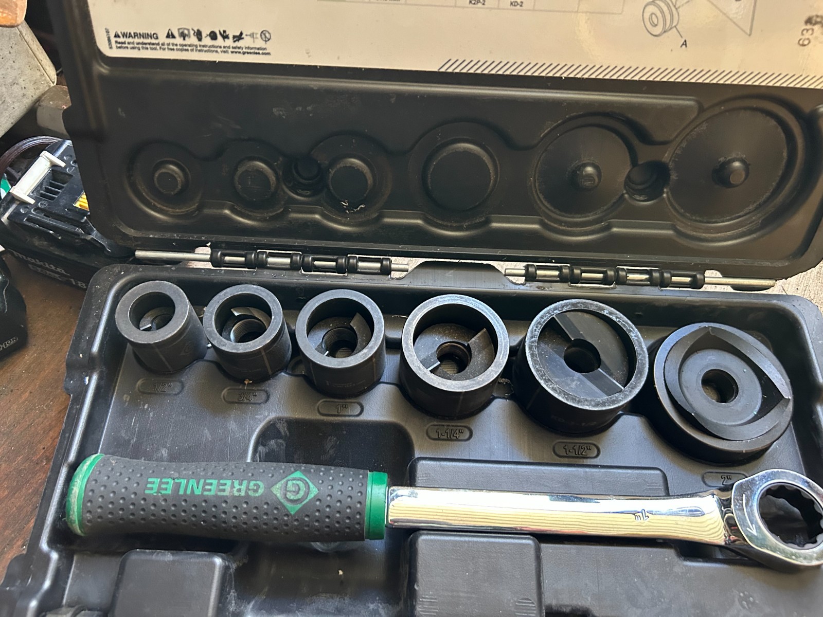 Greenlee knock out kit, with ratchet driver 7238sb